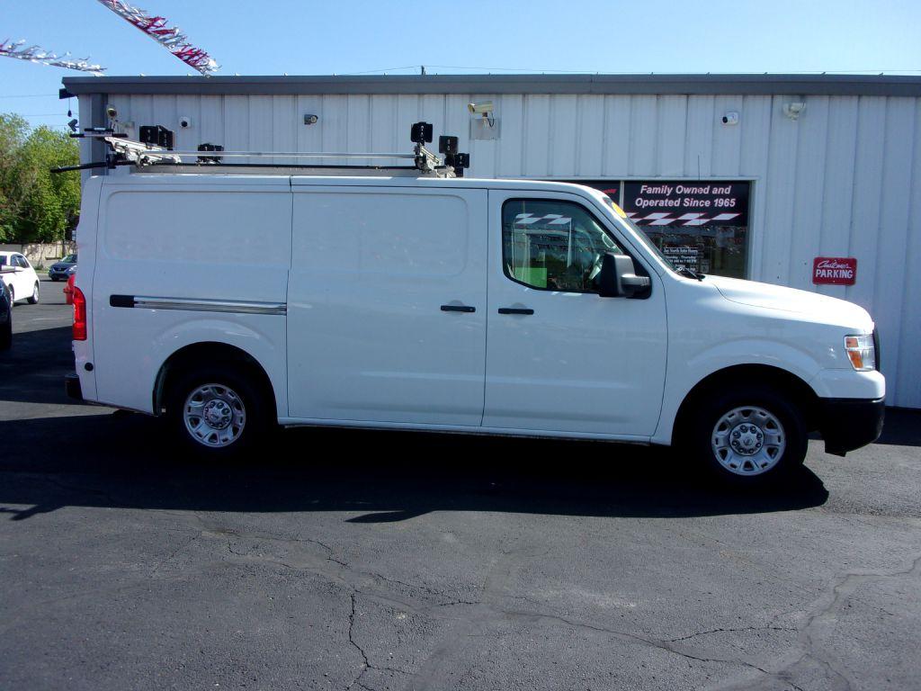 photo of 2019 NISSAN NV 3DR