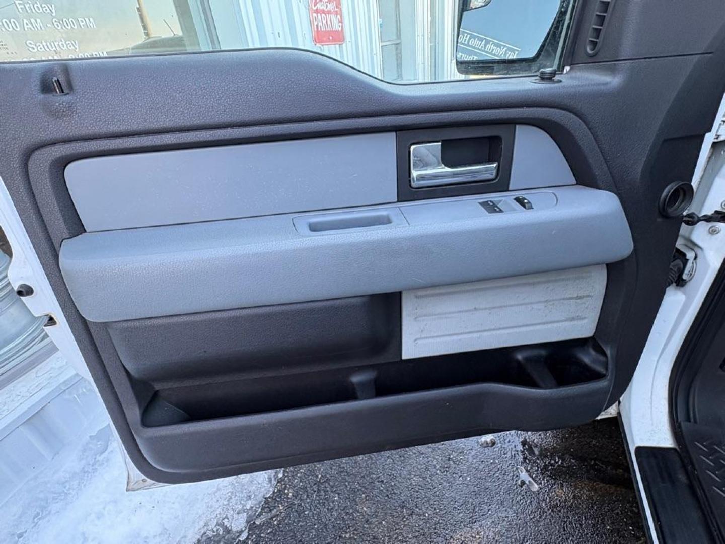 2012 WHITE FORD F150 XL (1FTMF1CM2CF) with an 3.7L engine, Automatic transmission, located at 501 E. Columbia St., Springfield, OH, 45503, (800) 262-7122, 39.925262, -83.801796 - ***Clean Carfax***XL***Reg Cab***Local Cab***New Tires***New Front and Rear Brake Pads and Rotors***New Battery***New Wipers***Fresh Oil Change*** Jay North Auto has offered hand picked vehicles since 1965! Our customer's enjoy a NO pressure buying experience with a small town feel. We are a - Photo#7