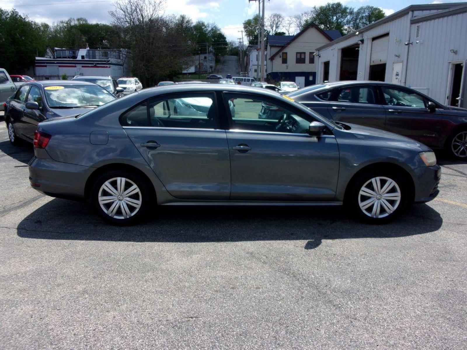 2017 GRAY VOLKSWAGEN JETTA S (3VW2B7AJ0HM) with an 1.4L engine, Automatic transmission, located at 501 E. Columbia St., Springfield, OH, 45503, (800) 262-7122, 39.925262, -83.801796 - ***Low Miles***Only 67k Miles***Gas Saver***Serviced and Detailed*** Jay North Auto has offered hand picked vehicles since 1965! Our customer's enjoy a NO pressure buying experience with a small town feel. All of our vehicles get fully inspected and detailed. We are a preferred dealer for many l - Photo #0