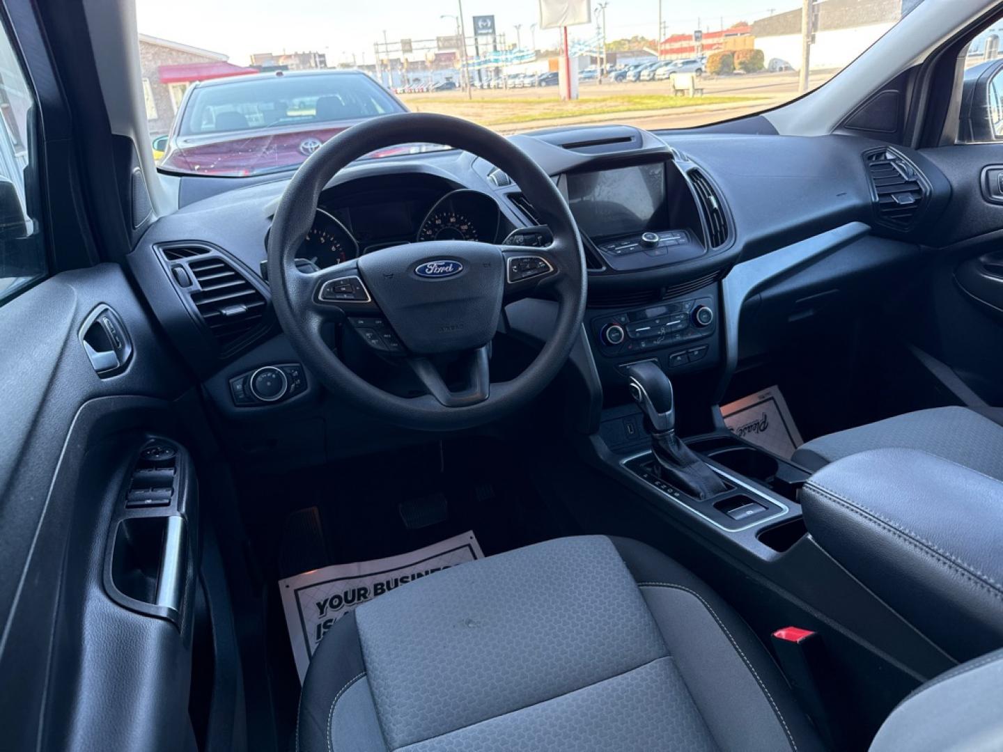 2018 GRAY FORD ESCAPE SE (1FMCU0GD8JU) with an 1.5L engine, Automatic transmission, located at 501 E. Columbia St., Springfield, OH, 45503, (800) 262-7122, 39.925262, -83.801796 - Jay North Auto has offered hand picked vehicles since 1965! Our customer's enjoy a NO pressure buying experience with a small town feel. We are a preferred dealer for many local credit unions and lenders. Bad credit? No Credit/First time buyer? Open or closed BANKRUPTCY 7 or 13? We Can Help Apply- Photo#9