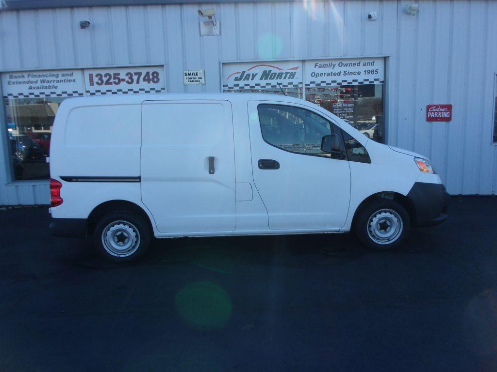 photo of 2018 NISSAN NV200 5DR