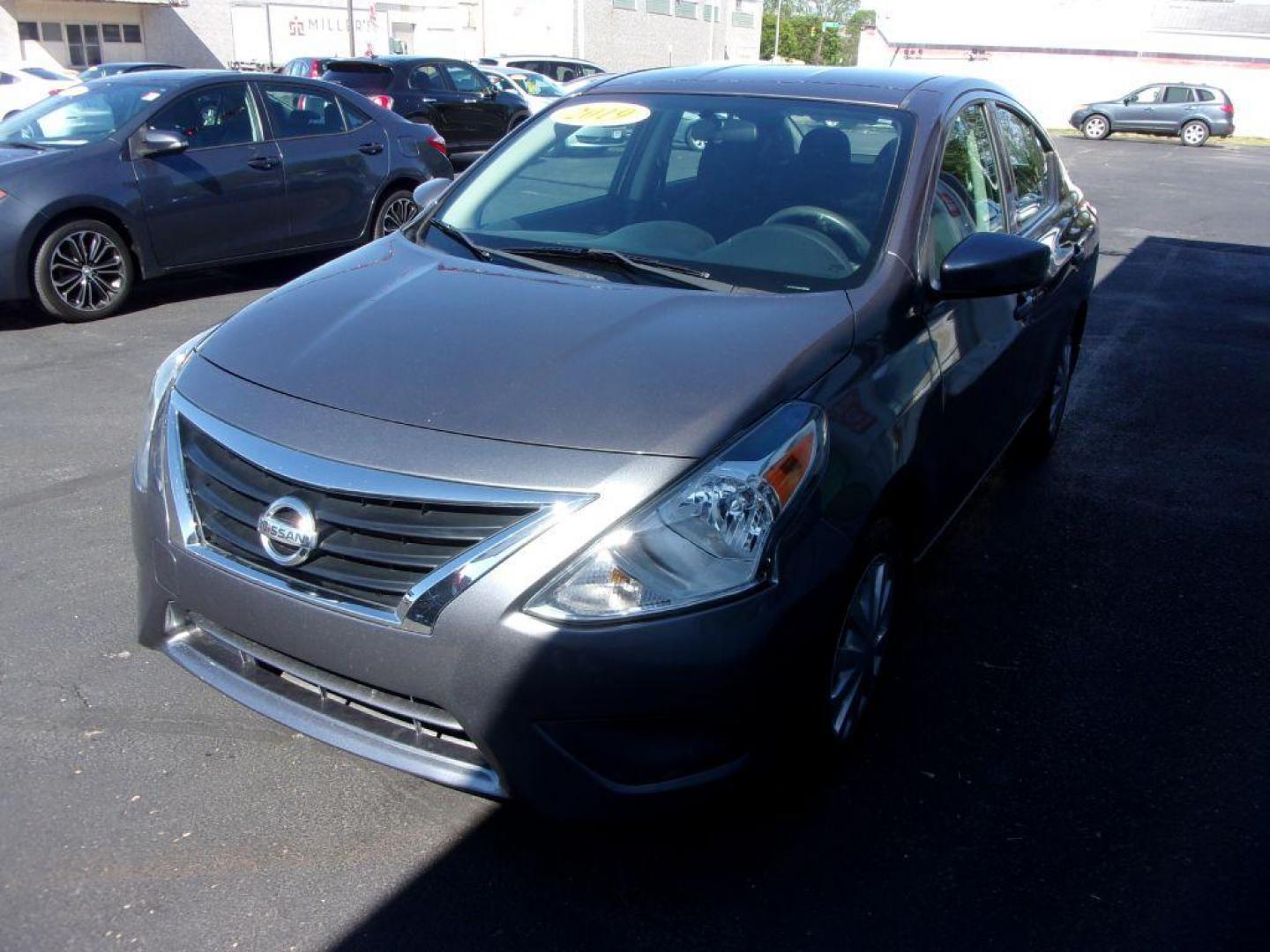 2019 GRAY NISSAN VERSA S (3N1CN7AP6KL) with an 1.6L engine, Continuously Variable transmission, located at 501 E. Columbia St., Springfield, OH, 45503, (800) 262-7122, 39.925262, -83.801796 - Photo#3