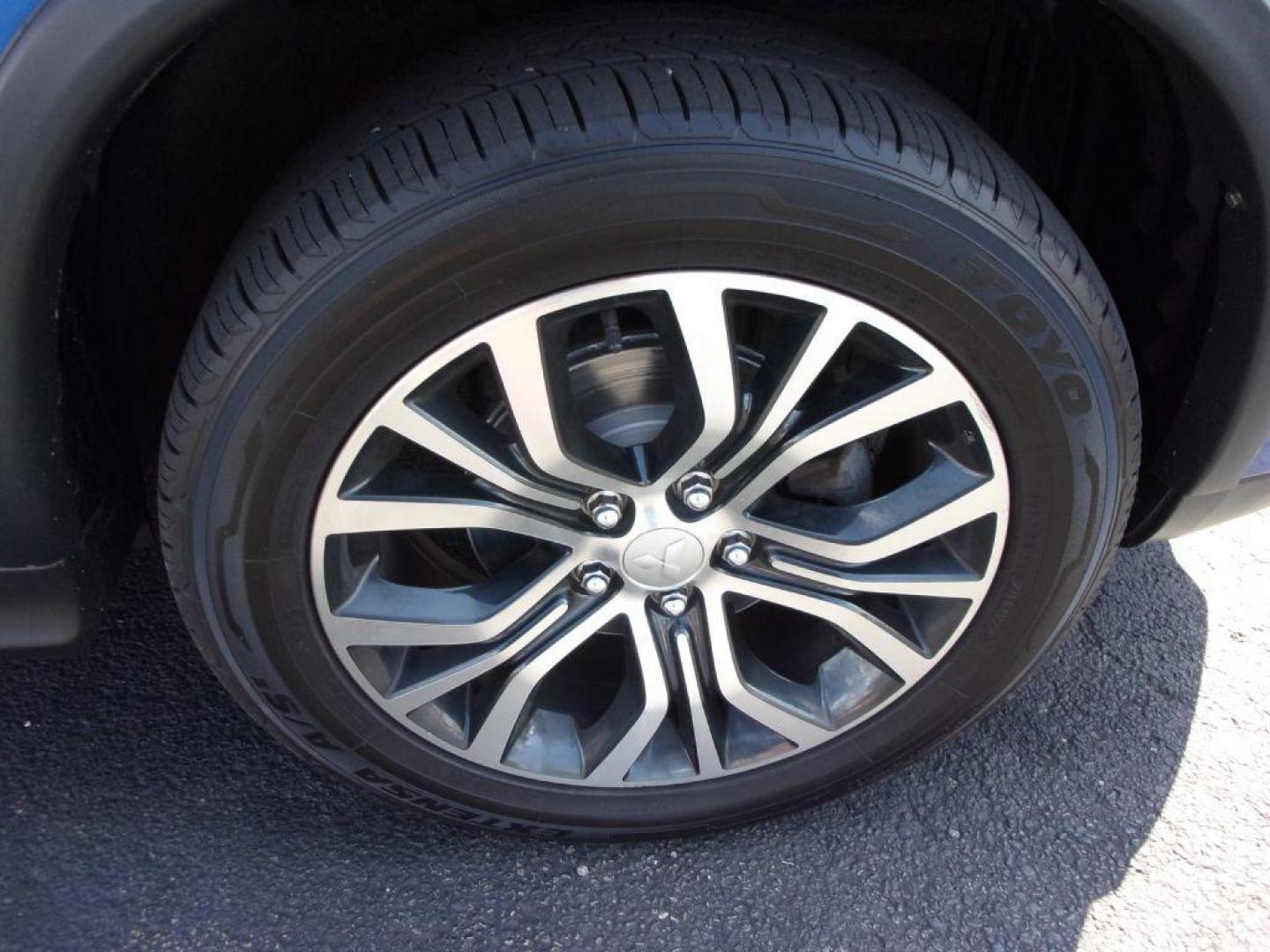 2018 BLUE MITSUBISHI OUTLANDER SPORT SE (JA4AP3AW1JU) with an 2.4L engine, Continuously Variable transmission, located at 501 E. Columbia St., Springfield, OH, 45503, (800) 262-7122, 39.925262, -83.801796 - ***Clean Carfax***Outlander Sport***Heated Seats***Carplay and Android Auto***Back-up Camera***New Brakes***Serviced and Detailed*** Jay North Auto has offered hand picked vehicles since 1965! Our customer's enjoy a NO pressure buying experience with a small town feel. All of our vehicles get fu - Photo#21