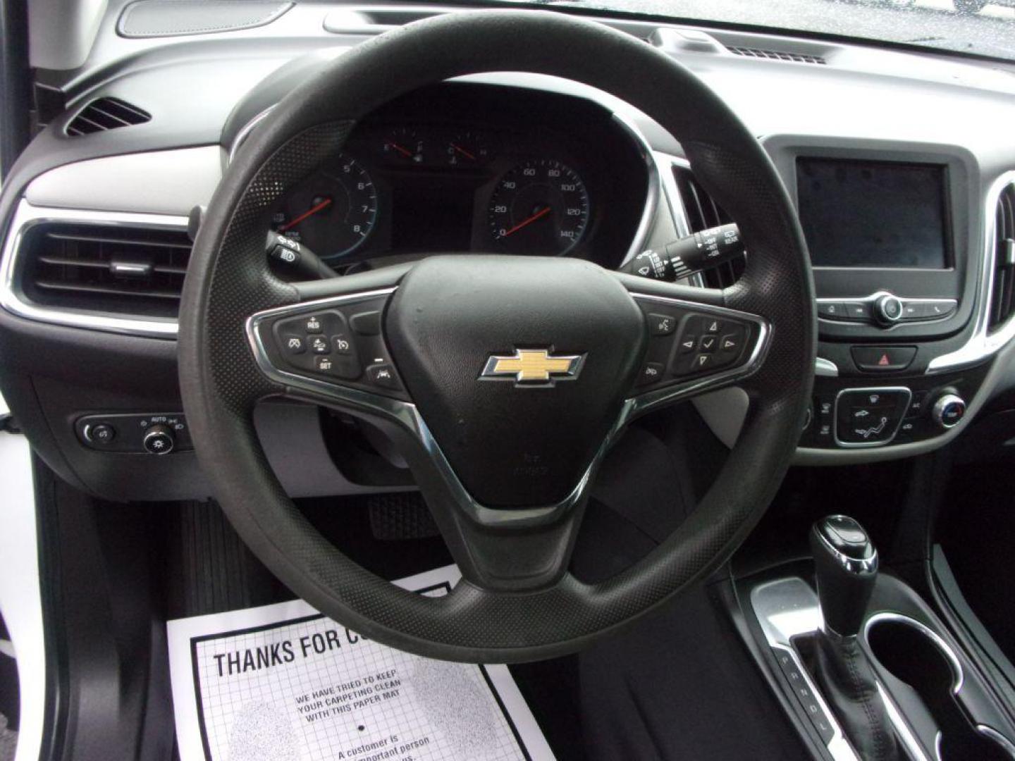 2020 WHITE CHEVROLET EQUINOX LS (2GNAXHEV0L6) with an 1.5L engine, Automatic transmission, located at 501 E. Columbia St., Springfield, OH, 45503, (800) 262-7122, 39.925262, -83.801796 - *** LS *** FWD *** Serviced and Detailed *** Power Seat *** Jay North Auto has offered hand picked vehicles since 1965! Our customer's enjoy a NO pressure buying experience with a small town feel. All of our vehicles get fully inspected and detailed. We are a preferred dealer for many local cred - Photo#9