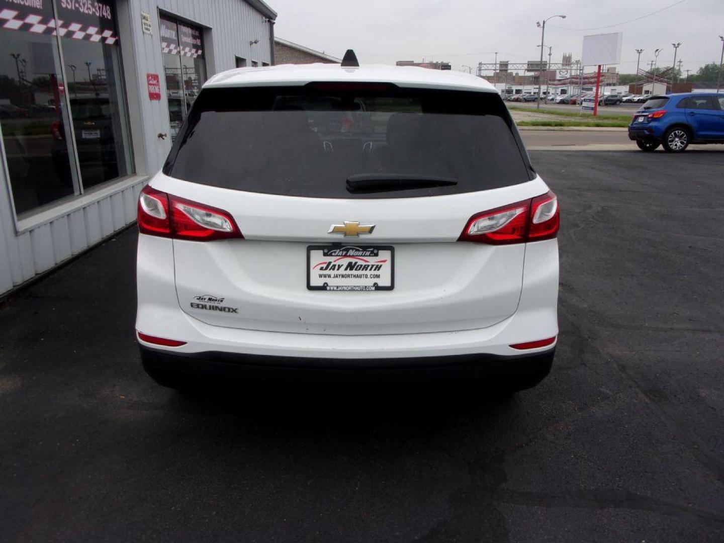 2020 WHITE CHEVROLET EQUINOX LS (2GNAXHEV0L6) with an 1.5L engine, Automatic transmission, located at 501 E. Columbia St., Springfield, OH, 45503, (800) 262-7122, 39.925262, -83.801796 - *** LS *** FWD *** Serviced and Detailed *** Power Seat *** Jay North Auto has offered hand picked vehicles since 1965! Our customer's enjoy a NO pressure buying experience with a small town feel. All of our vehicles get fully inspected and detailed. We are a preferred dealer for many local cred - Photo#4