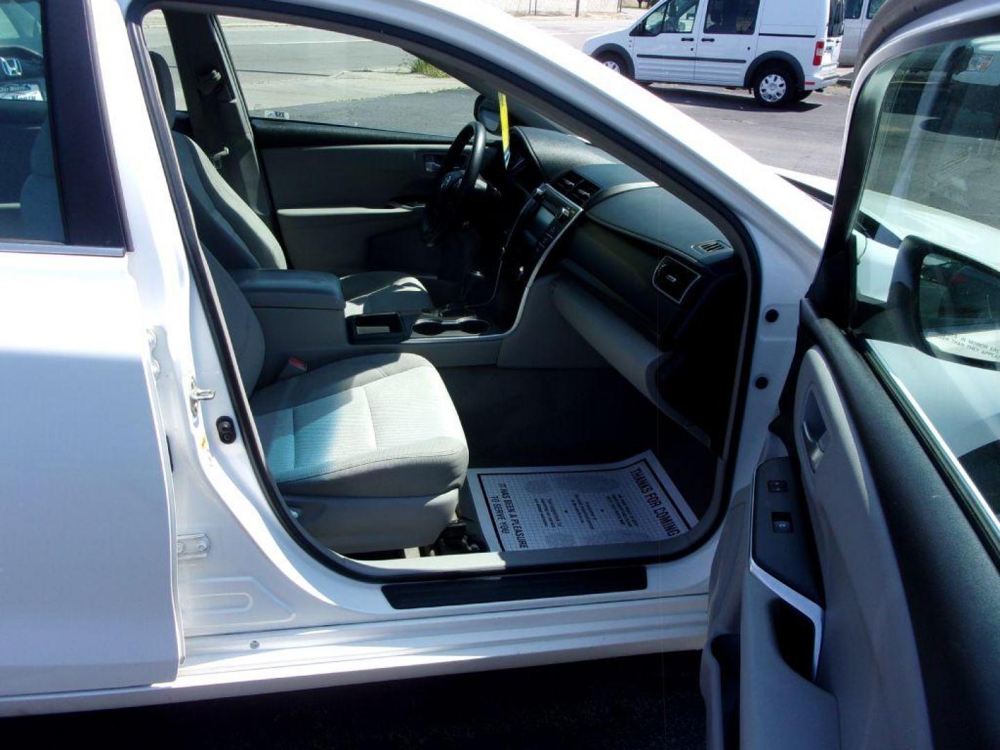 2017 WHITE TOYOTA CAMRY LE (4T1BF1FK1HU) with an 2.5L engine, Automatic transmission, located at 501 E. Columbia St., Springfield, OH, 45503, (800) 262-7122, 39.925262, -83.801796 - *** LE *** Serviced and Detailed *** Back Up Camera *** FWD *** Jay North Auto has offered hand picked vehicles since 1965! Our customer's enjoy a NO pressure buying experience with a small town feel. All of our vehicles get fully inspected and detailed. We are a preferred dealer for many local - Photo#10