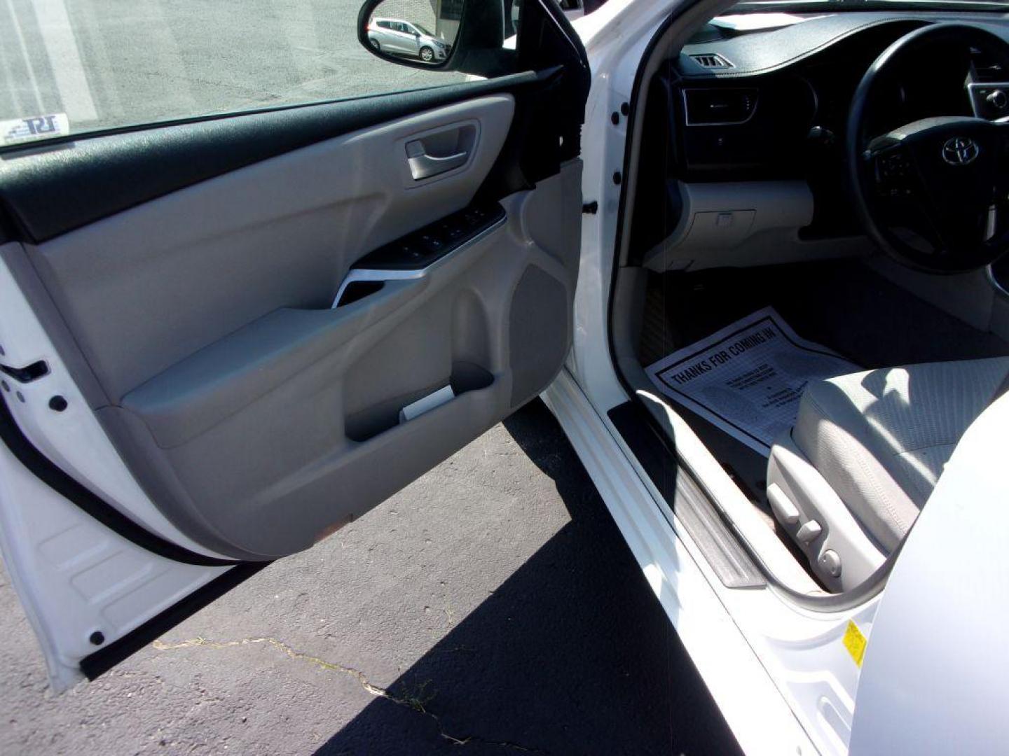 2017 WHITE TOYOTA CAMRY LE (4T1BF1FK1HU) with an 2.5L engine, Automatic transmission, located at 501 E. Columbia St., Springfield, OH, 45503, (800) 262-7122, 39.925262, -83.801796 - *** LE *** Serviced and Detailed *** Back Up Camera *** FWD *** Jay North Auto has offered hand picked vehicles since 1965! Our customer's enjoy a NO pressure buying experience with a small town feel. All of our vehicles get fully inspected and detailed. We are a preferred dealer for many local - Photo#6