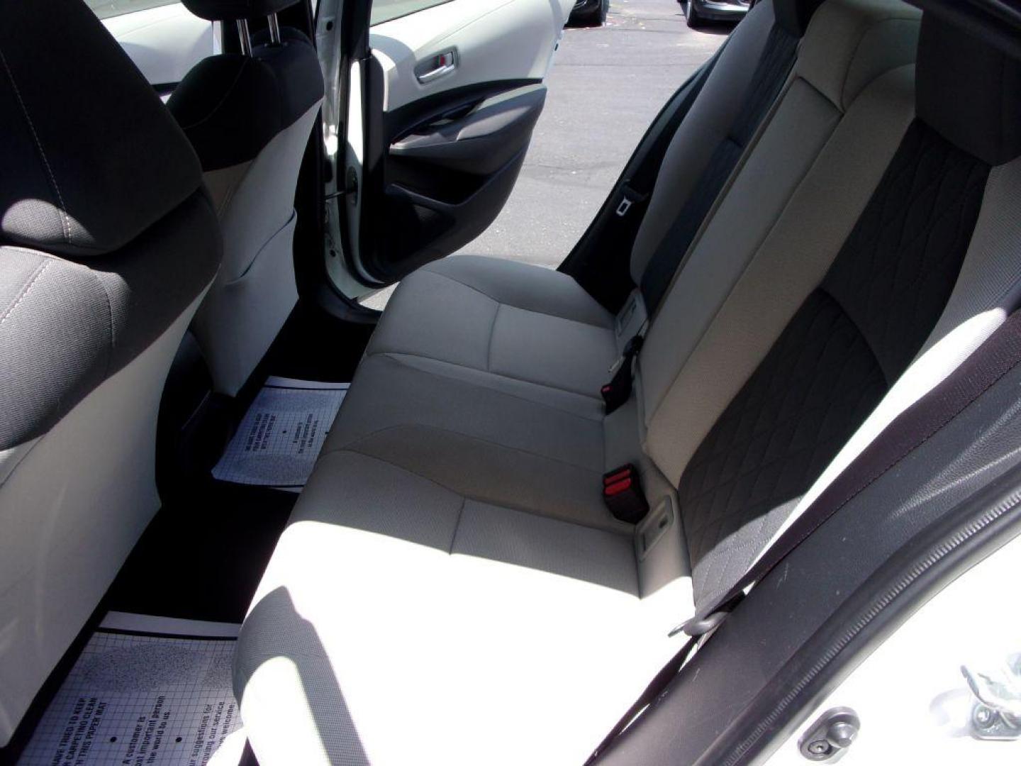 2020 WHITE TOYOTA COROLLA LE HYBRID (JTDEBRBE3LJ) with an 1.8L engine, Continuously Variable transmission, located at 501 E. Columbia St., Springfield, OH, 45503, (800) 262-7122, 39.925262, -83.801796 - ***1-Owner***Clean Carfax***New Tires***Hybrid***LE***Serviced and Detailed*** Jay North Auto has offered hand picked vehicles since 1965! Our customer's enjoy a NO pressure buying experience with a small town feel. All of our vehicles get fully inspected and detailed. We are a preferred dealer - Photo#14