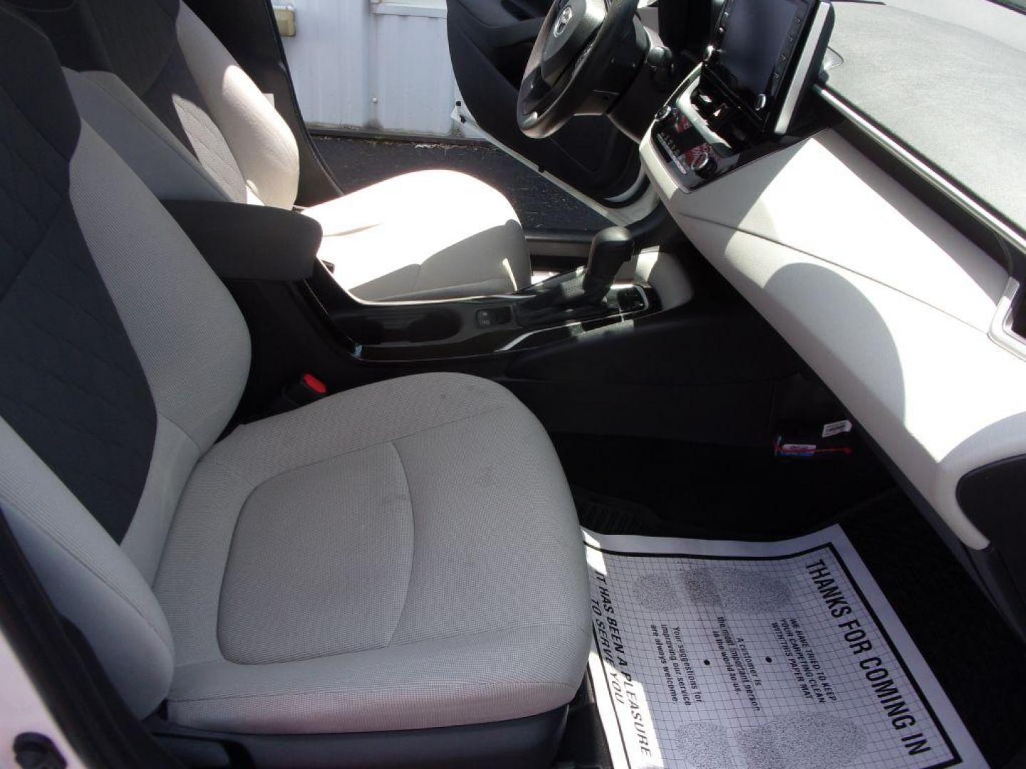 2020 WHITE TOYOTA COROLLA LE HYBRID (JTDEBRBE3LJ) with an 1.8L engine, Continuously Variable transmission, located at 501 E. Columbia St., Springfield, OH, 45503, (800) 262-7122, 39.925262, -83.801796 - ***1-Owner***Clean Carfax***New Tires***Hybrid***LE***Serviced and Detailed*** Jay North Auto has offered hand picked vehicles since 1965! Our customer's enjoy a NO pressure buying experience with a small town feel. All of our vehicles get fully inspected and detailed. We are a preferred dealer - Photo#19