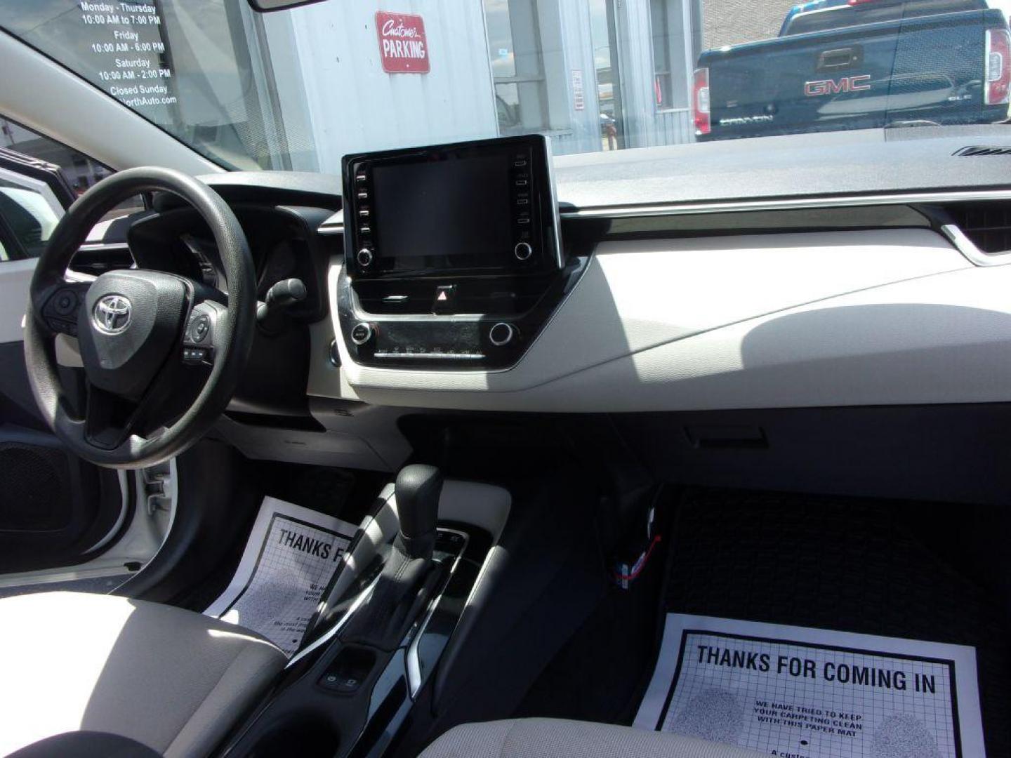 2020 WHITE TOYOTA COROLLA LE HYBRID (JTDEBRBE3LJ) with an 1.8L engine, Continuously Variable transmission, located at 501 E. Columbia St., Springfield, OH, 45503, (800) 262-7122, 39.925262, -83.801796 - ***1-Owner***Clean Carfax***New Tires***Hybrid***LE***Serviced and Detailed*** Jay North Auto has offered hand picked vehicles since 1965! Our customer's enjoy a NO pressure buying experience with a small town feel. All of our vehicles get fully inspected and detailed. We are a preferred dealer - Photo#20