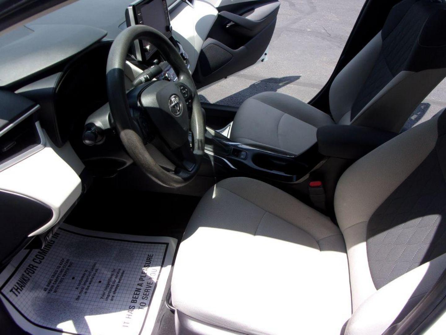 2020 WHITE TOYOTA COROLLA LE HYBRID (JTDEBRBE3LJ) with an 1.8L engine, Continuously Variable transmission, located at 501 E. Columbia St., Springfield, OH, 45503, (800) 262-7122, 39.925262, -83.801796 - ***1-Owner***Clean Carfax***New Tires***Hybrid***LE***Serviced and Detailed*** Jay North Auto has offered hand picked vehicles since 1965! Our customer's enjoy a NO pressure buying experience with a small town feel. All of our vehicles get fully inspected and detailed. We are a preferred dealer - Photo#8