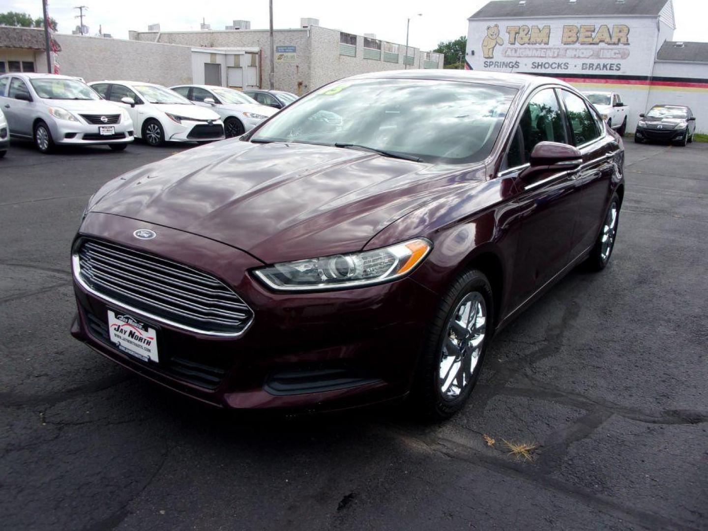 2013 RED FORD FUSION SE (3FA6P0H77DR) with an 2.5L engine, Automatic transmission, located at 501 E. Columbia St., Springfield, OH, 45503, (800) 262-7122, 39.925262, -83.801796 - ***Clean Carfax***New Front and Rear Pads and Rotors***New Suspention Parts***SE***2.5L***Serviced and Detailed*** - Photo#6