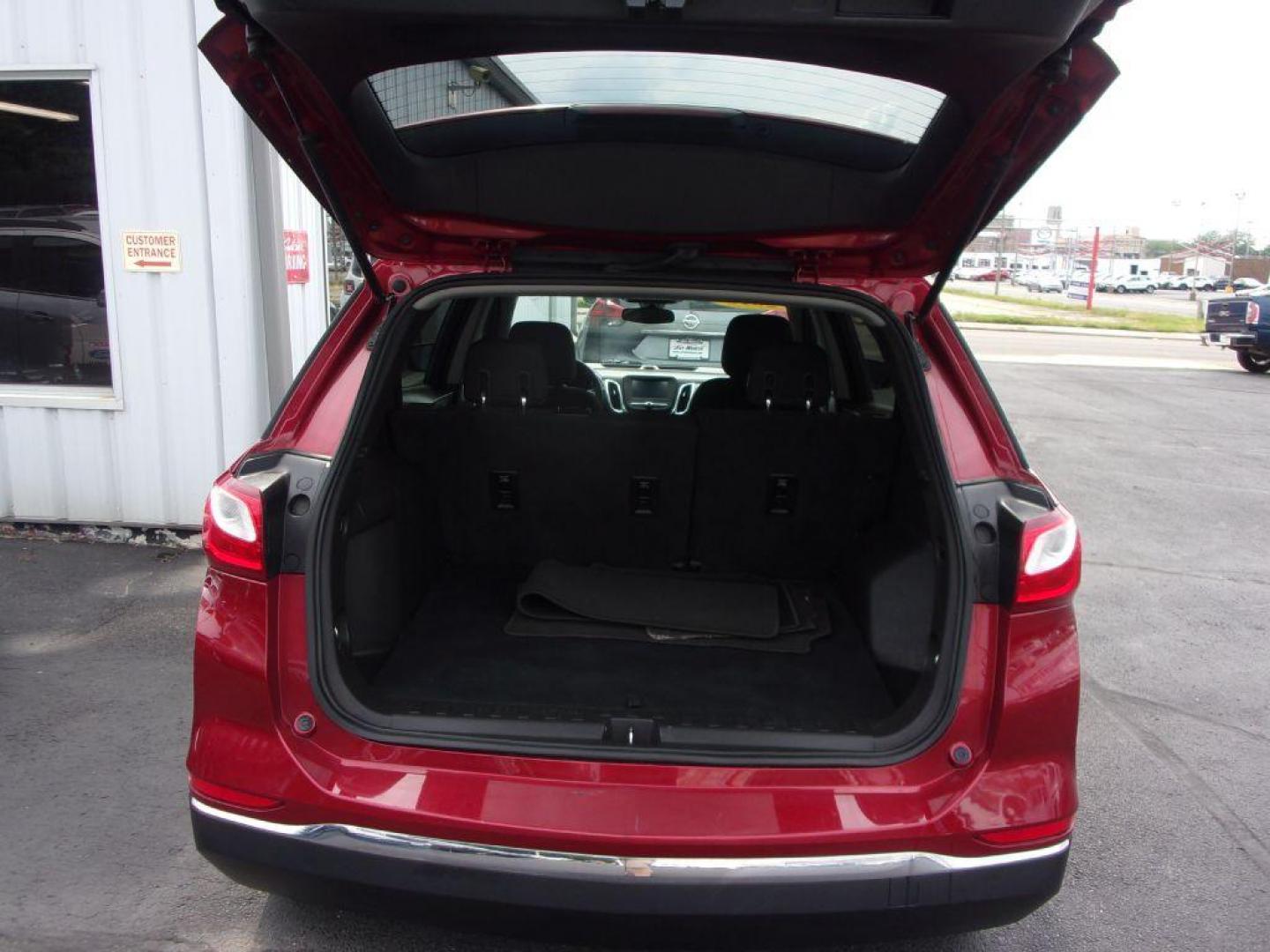 2018 RED CHEVROLET EQUINOX LT (3GNAXJEV9JL) with an 1.5L engine, Automatic transmission, located at 501 E. Columbia St., Springfield, OH, 45503, (800) 262-7122, 39.925262, -83.801796 - ***Clean Carfax***LT***Back-up Camera***Serviced and Detailed*** Jay North Auto has offered hand picked vehicles since 1965! Our customer's enjoy a NO pressure buying experience with a small town feel. All of our vehicles get fully inspected and detailed. We are a preferred dealer for many local - Photo#6