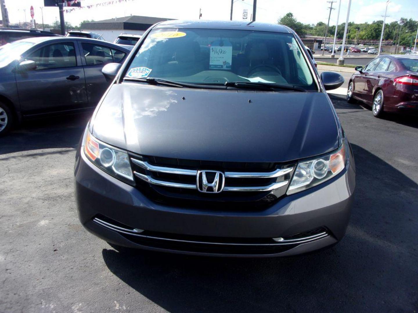 2016 GRAY HONDA ODYSSEY SE (5FNRL5H3XGB) with an 3.5L engine, Automatic transmission, located at 501 E. Columbia St., Springfield, OH, 45503, (800) 262-7122, 39.925262, -83.801796 - *** New Timing Belt w/ water pump and pulleys *** Transmission Serviced *** Coolant Serviced *** New Front and Rear Brakes *** New Tires *** Tune Up *** Jay North Auto has offered hand picked vehicles since 1965! Our customer's enjoy a NO pressure buying experience with a small town feel. All o - Photo#2