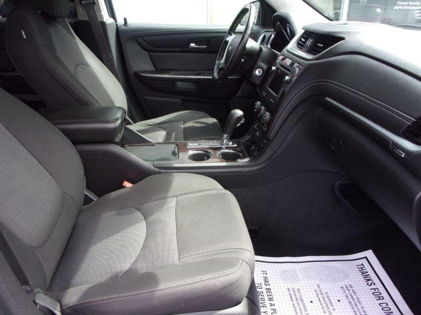 2015 GRAY CHEVROLET TRAVERSE LT (1GNKRGKD1FJ) with an 3.6L engine, Automatic transmission, located at 501 E. Columbia St., Springfield, OH, 45503, (800) 262-7122, 39.925262, -83.801796 - ***LT***Heated Seats***Remote Start***Captians Chairs***3rd Row Seating***New Tires***Serviced and Detailed*** Jay North Auto has offered hand picked vehicles since 1965! Our customer's enjoy a NO pressure buying experience with a small town feel. All of our vehicles get fully inspected and deta - Photo#21