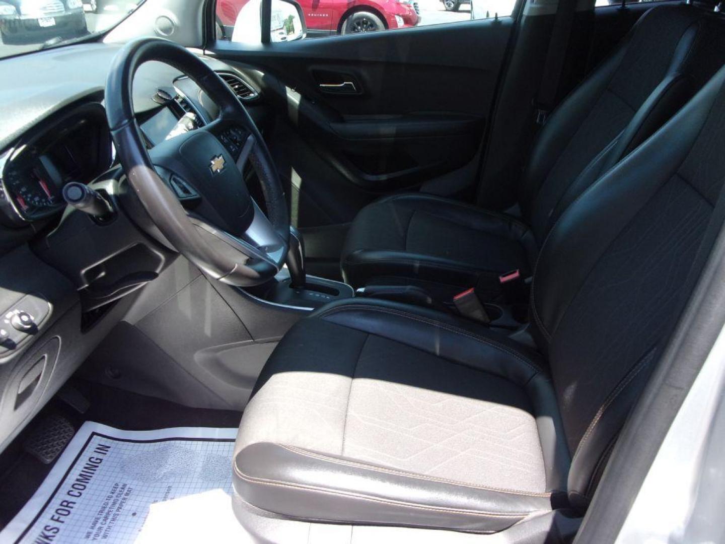 2019 SILVER CHEVROLET TRAX 1LT (KL7CJPSB2KB) with an 1.4L engine, Automatic transmission, located at 501 E. Columbia St., Springfield, OH, 45503, (800) 262-7122, 39.925262, -83.801796 - ***1-Owner***Clean Carfax***AWD***1LT***Serviced and Detailed*** Jay North Auto has offered hand picked vehicles since 1965! Our customer's enjoy a NO pressure buying experience with a small town feel. All of our vehicles get fully inspected and detailed. We are a preferred dealer for many local - Photo#8