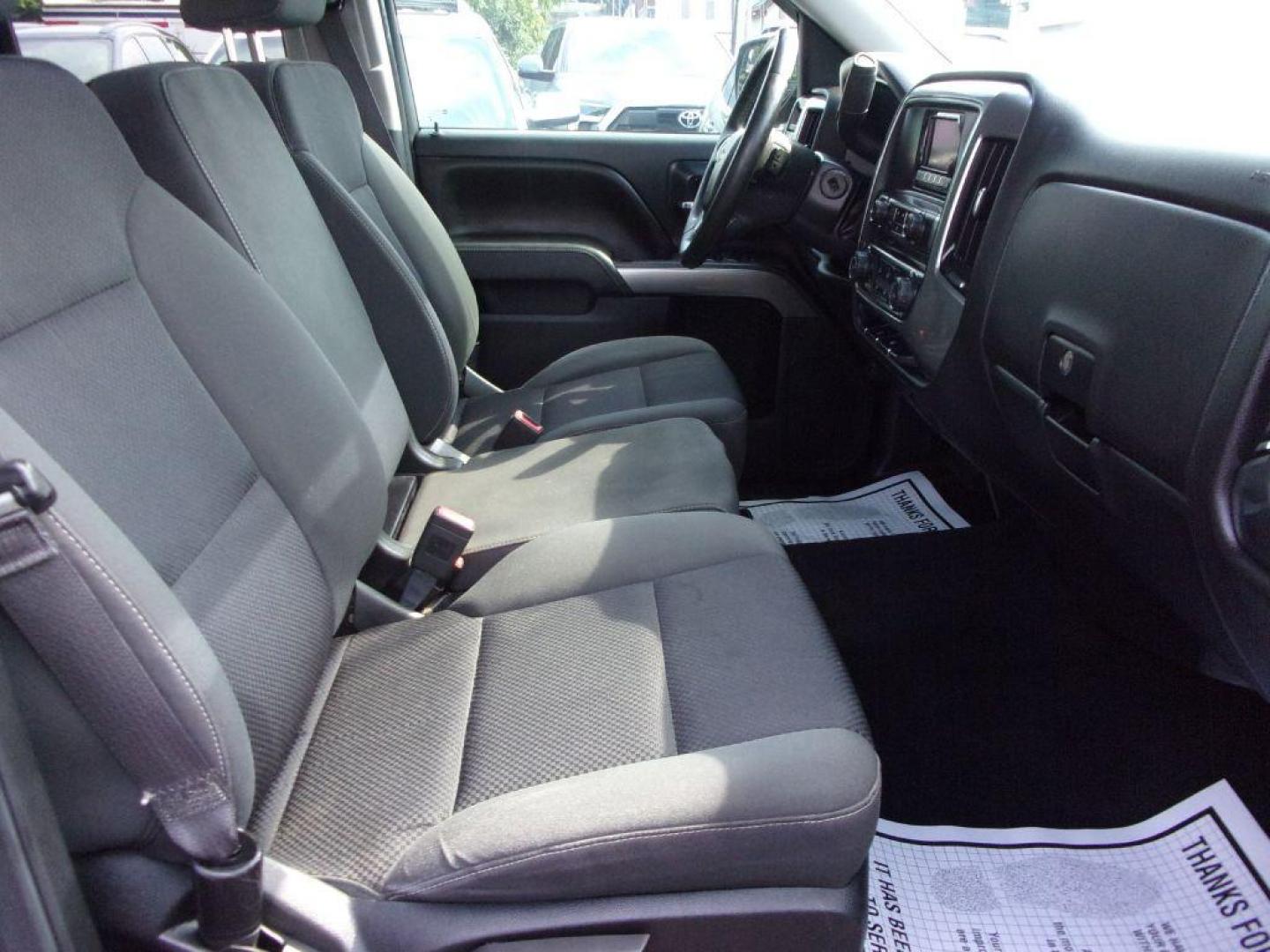 2014 GRAY CHEVROLET SILVERADO 1500 LT (1GCVKREH4EZ) with an 4.3L engine, Automatic transmission, located at 501 E. Columbia St., Springfield, OH, 45503, (800) 262-7122, 39.925262, -83.801796 - *** LT *** 4.3L V6 4x4 *** Upgraded Wheels *** For more information and photos, please log on to jaynorthauto.com, where you can view the CARFAX and SHOP BY PAYMENT - Photo#16