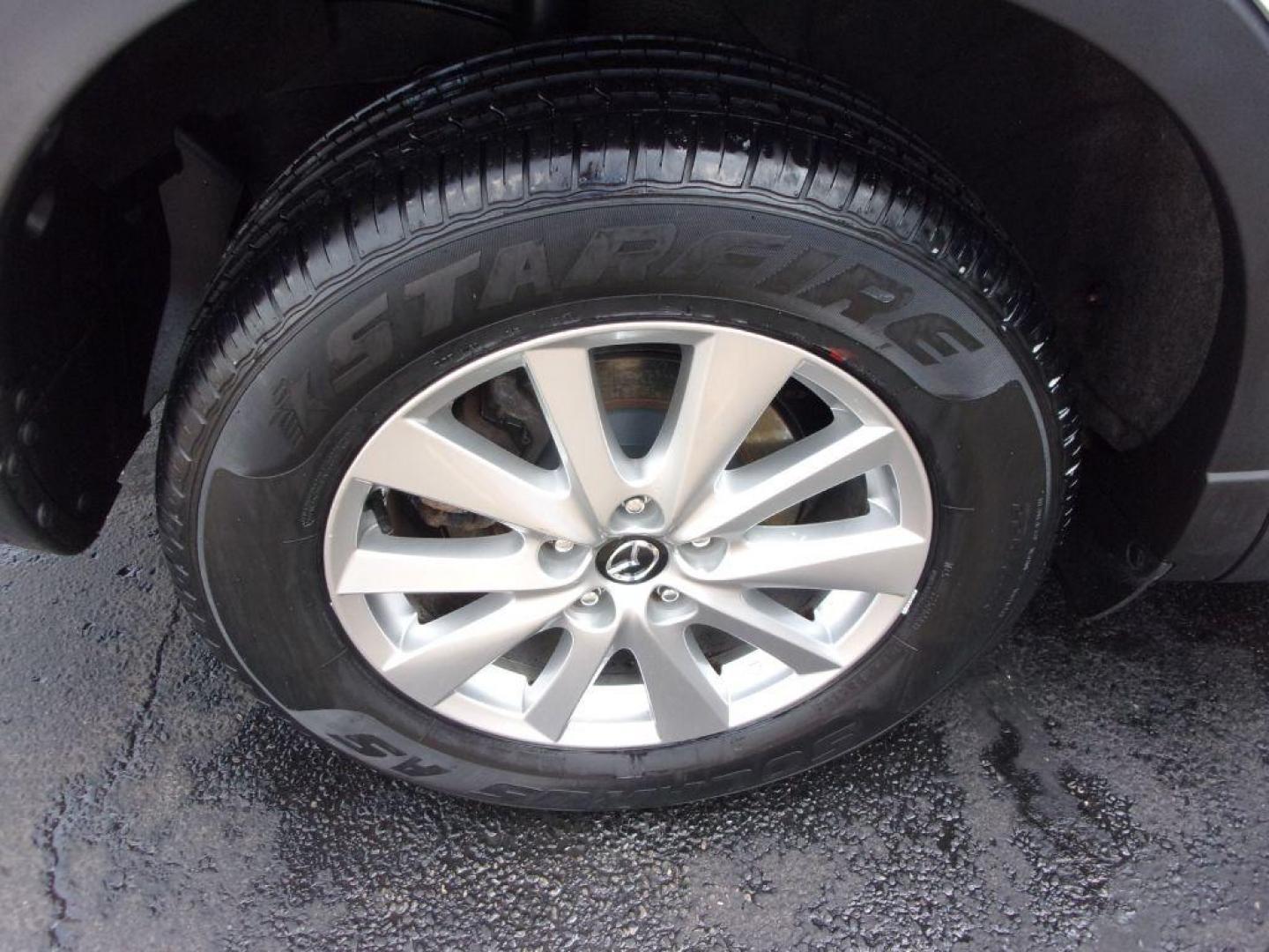 2016 WHITE MAZDA CX-5 TOURING (JM3KE4CY5G0) with an 2.5L engine, Automatic transmission, located at 501 E. Columbia St., Springfield, OH, 45503, (800) 262-7122, 39.925262, -83.801796 - *** New Tires *** Serviced and Detailed *** Moonroof *** Back Up Camera *** Touring *** AWD *** Jay North Auto has offered hand picked vehicles since 1965! Our customer's enjoy a NO pressure buying experience with a small town feel. All of our vehicles get fully inspected and detailed. We are a - Photo#22