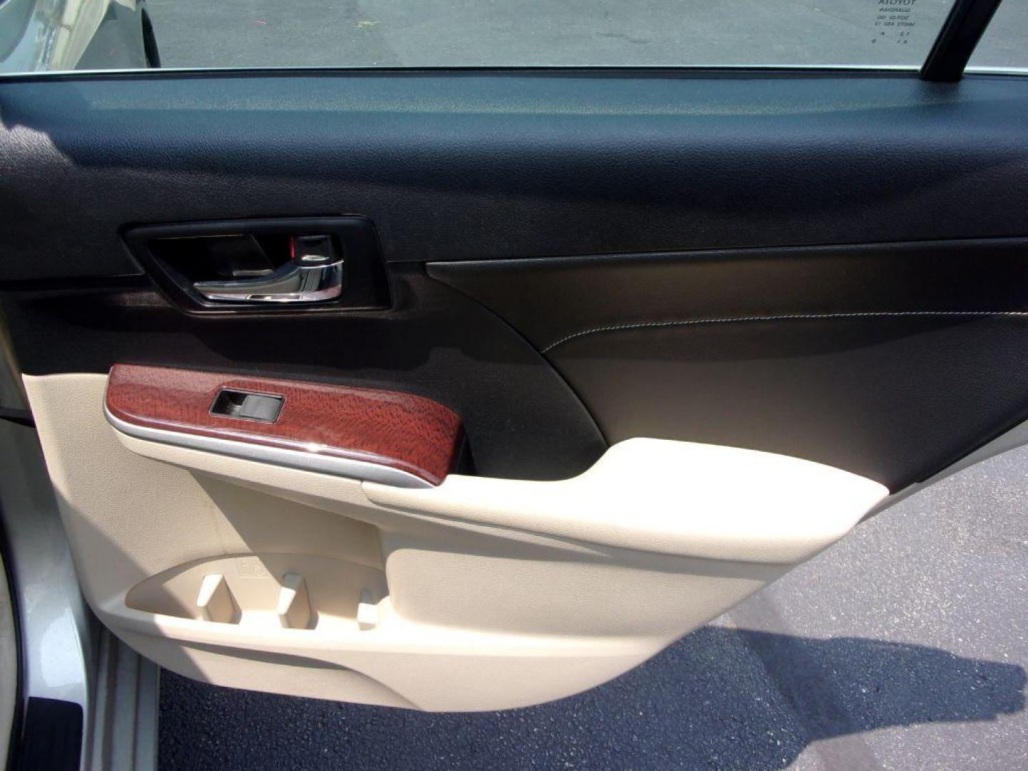 2013 GOLD TOYOTA CAMRY XLE (4T1BK1FK0DU) with an 3.5L engine, Automatic transmission, located at 501 E. Columbia St., Springfield, OH, 45503, (800) 262-7122, 39.925262, -83.801796 - ***XLE***54 Records on Carfax***New Front Pads and Rotors***Heated Leather Seats***Moonroof***Serviced and Detailed*** Jay North Auto has offered hand picked vehicles since 1965! Our customer's enjoy a NO pressure buying experience with a small town feel. All of our vehicles get fully inspected - Photo#17