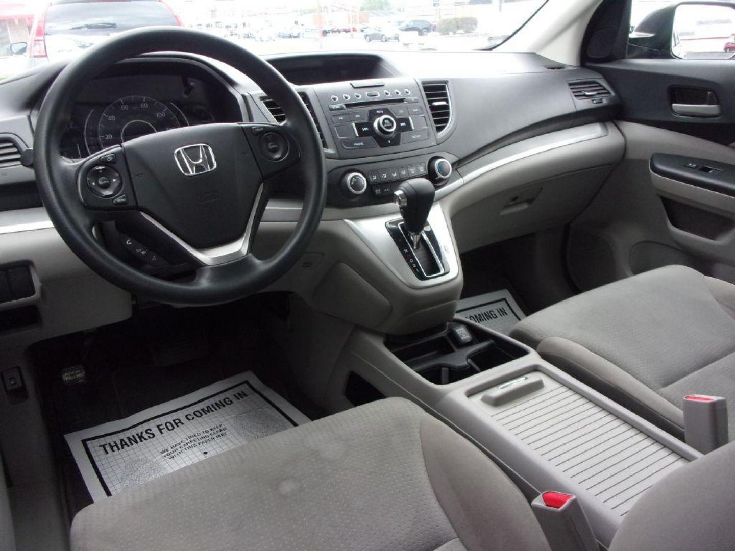 2013 GRAY HONDA CR-V EX (2HKRM4H56DH) with an 2.4L engine, Automatic transmission, located at 501 E. Columbia St., Springfield, OH, 45503, (800) 262-7122, 39.925262, -83.801796 - ***1-Owner***Clean Carfax***AWD***EX***Updated Timing***Serviced and Detailed*** Jay North Auto has offered hand picked vehicles since 1965! Our customer's enjoy a NO pressure buying experience with a small town feel. All of our vehicles get fully inspected and detailed. We are a preferred deale - Photo#11