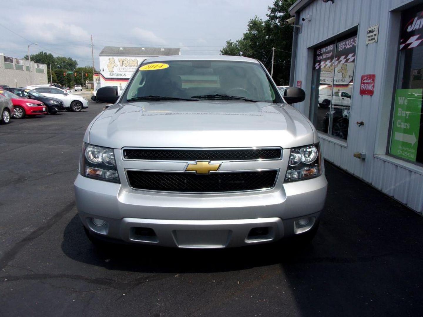 2014 SILVER CHEVROLET TAHOE 1500 (1GNSK4E05ER) with an 5.3L engine, Automatic transmission, located at 501 E. Columbia St., Springfield, OH, 45503, (800) 262-7122, 39.925262, -83.801796 - ***Only 69k Miles***Tahoe Fleet***5.3L V8***4X4***New Wheels and Tires***Serviced and Detailed*** Jay North Auto has offered hand picked vehicles since 1965! Our customer's enjoy a NO pressure buying experience with a small town feel. All of our vehicles get fully inspected and detailed. We are - Photo#1