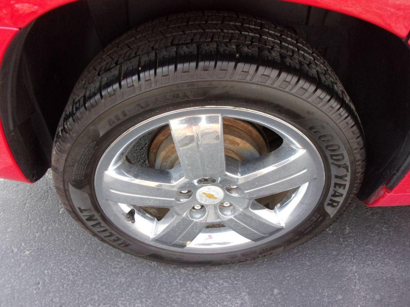 2009 RED CHEVROLET HHR LT (3GNCA53V19S) with an 2.4L engine, Automatic transmission, located at 501 E. Columbia St., Springfield, OH, 45503, (800) 262-7122, 39.925262, -83.801796 - ***HHR***LT***39 Service Records on Carfax***Moonroof***Serviced and Detailed*** Jay North Auto has offered hand picked vehicles since 1965! Our customer's enjoy a NO pressure buying experience with a small town feel. All of our vehicles get fully inspected and detailed. We are a preferred deale - Photo#21