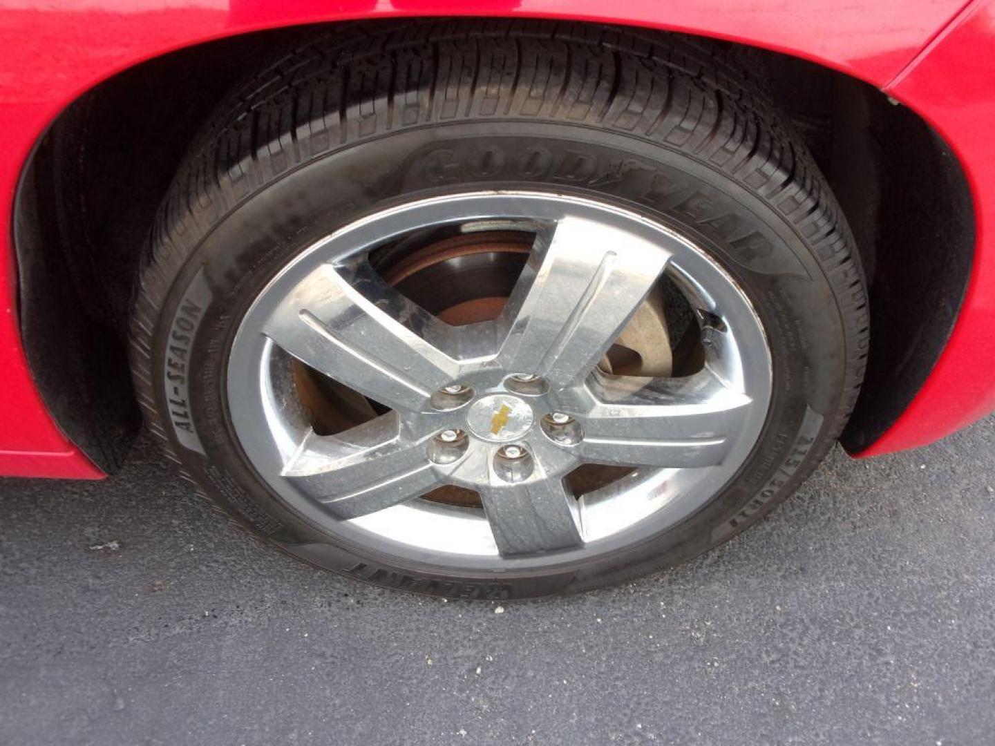 2009 RED CHEVROLET HHR LT (3GNCA53V19S) with an 2.4L engine, Automatic transmission, located at 501 E. Columbia St., Springfield, OH, 45503, (800) 262-7122, 39.925262, -83.801796 - ***HHR***LT***39 Service Records on Carfax***Moonroof***Serviced and Detailed*** Jay North Auto has offered hand picked vehicles since 1965! Our customer's enjoy a NO pressure buying experience with a small town feel. All of our vehicles get fully inspected and detailed. We are a preferred deale - Photo#22