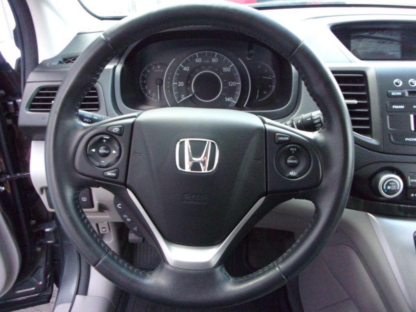 2014 GRAY HONDA CR-V EXL (2HKRM4H78EH) with an 2.4L engine, Automatic transmission, located at 501 E. Columbia St., Springfield, OH, 45503, (800) 262-7122, 39.925262, -83.801796 - Photo#9