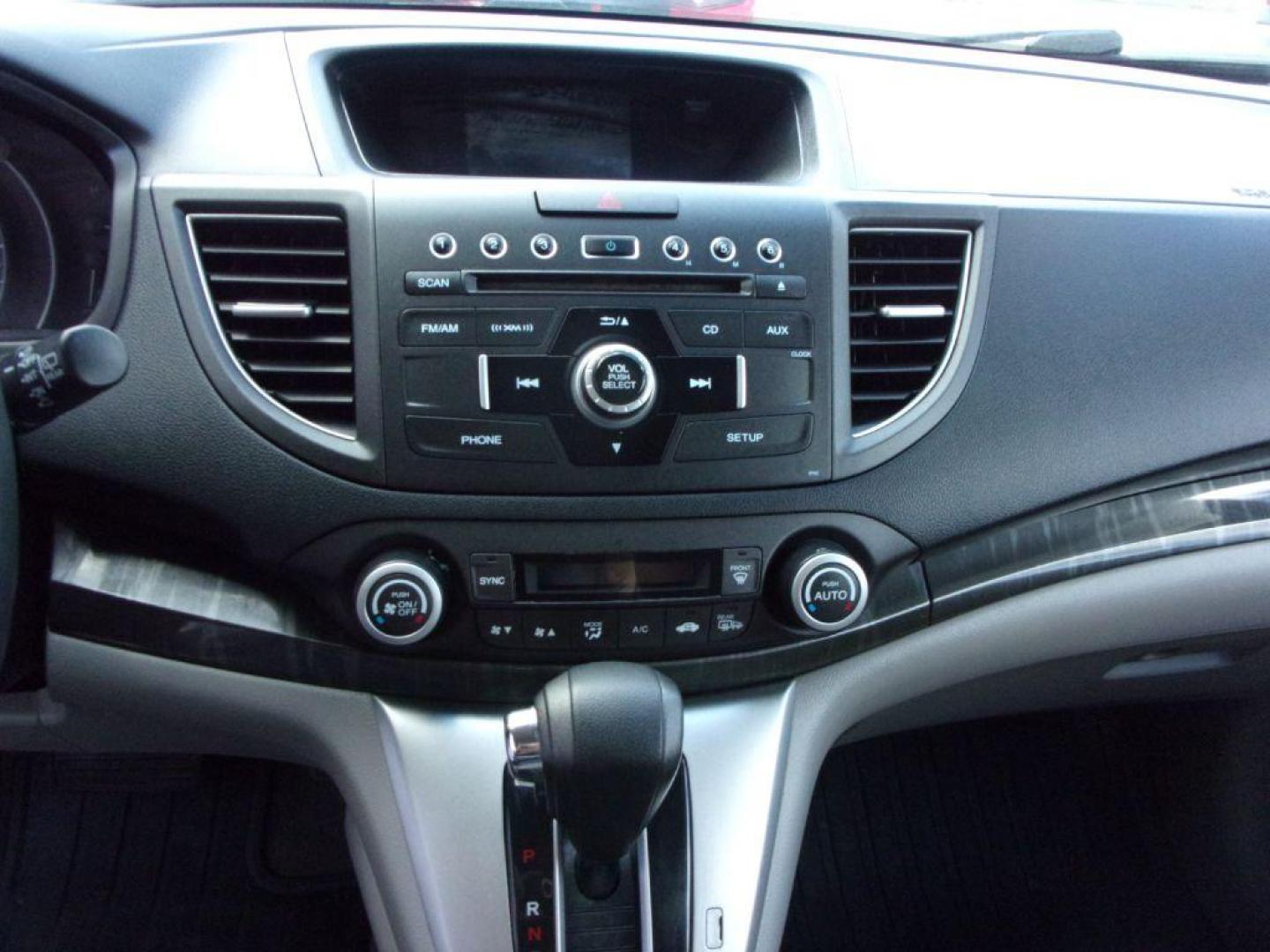 2014 GRAY HONDA CR-V EXL (2HKRM4H78EH) with an 2.4L engine, Automatic transmission, located at 501 E. Columbia St., Springfield, OH, 45503, (800) 262-7122, 39.925262, -83.801796 - Photo#10