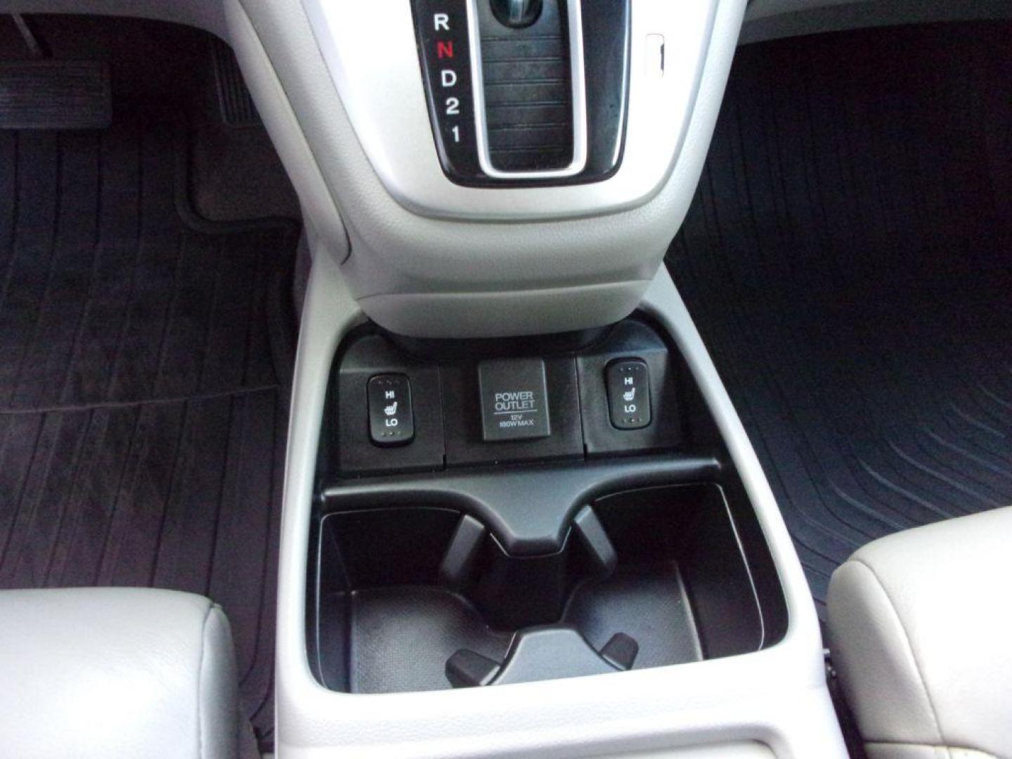 2014 GRAY HONDA CR-V EXL (2HKRM4H78EH) with an 2.4L engine, Automatic transmission, located at 501 E. Columbia St., Springfield, OH, 45503, (800) 262-7122, 39.925262, -83.801796 - Photo#11