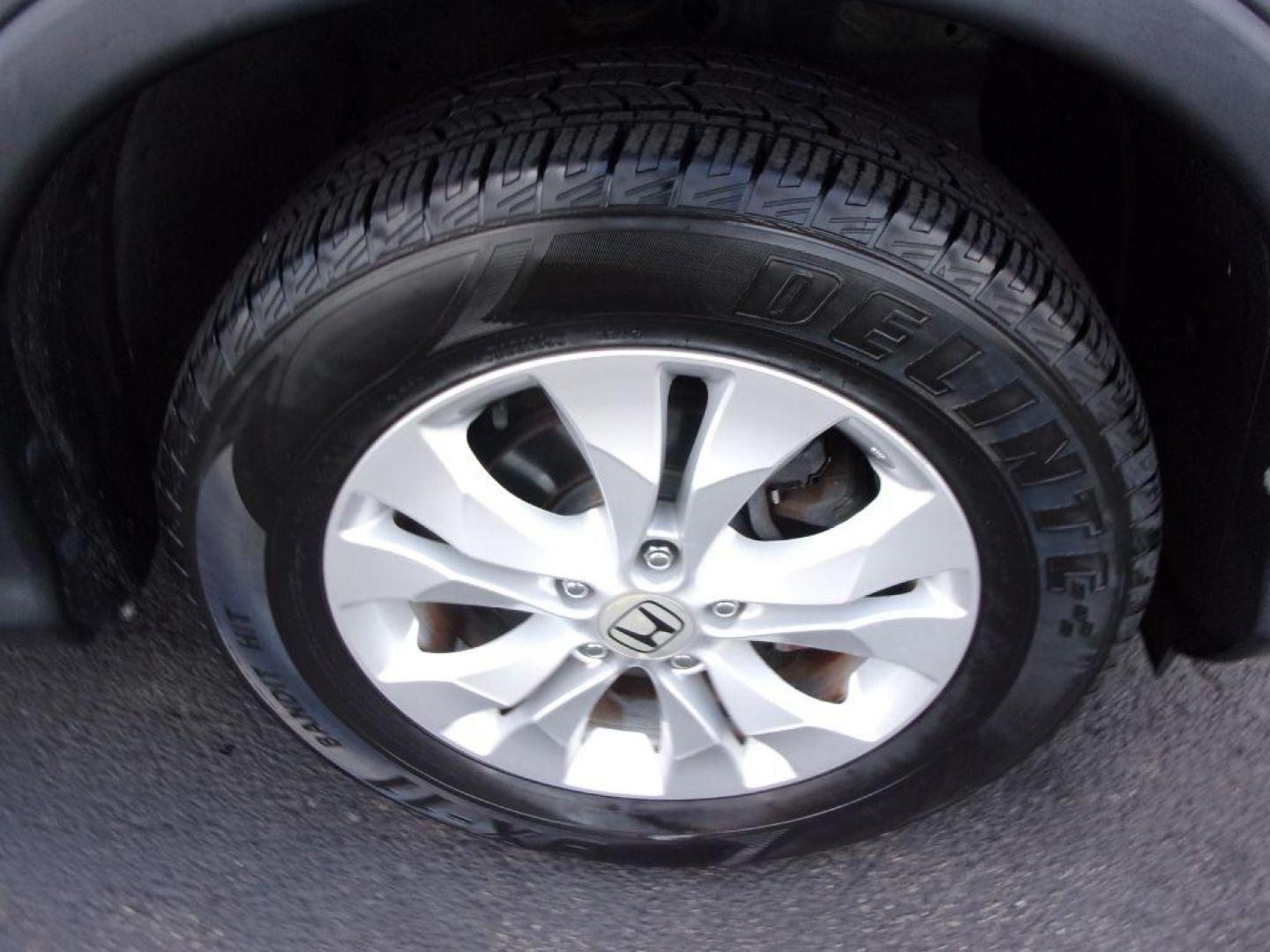 2014 GRAY HONDA CR-V EXL (2HKRM4H78EH) with an 2.4L engine, Automatic transmission, located at 501 E. Columbia St., Springfield, OH, 45503, (800) 262-7122, 39.925262, -83.801796 - Photo#23