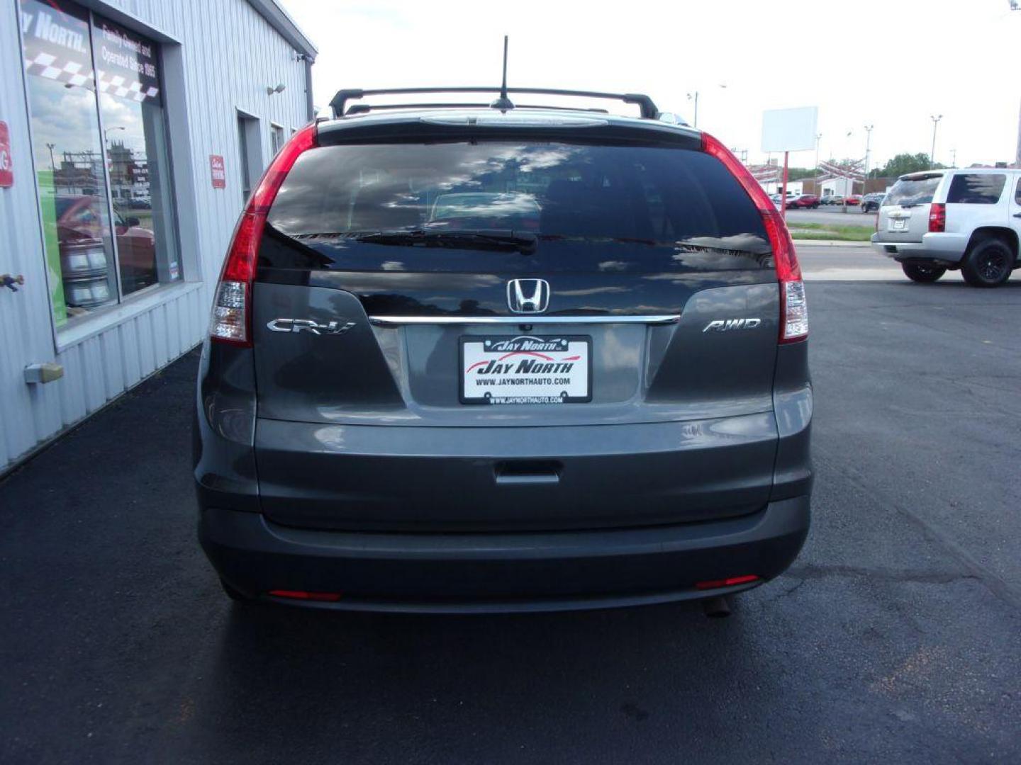 2014 GRAY HONDA CR-V EXL (2HKRM4H78EH) with an 2.4L engine, Automatic transmission, located at 501 E. Columbia St., Springfield, OH, 45503, (800) 262-7122, 39.925262, -83.801796 - Photo#4