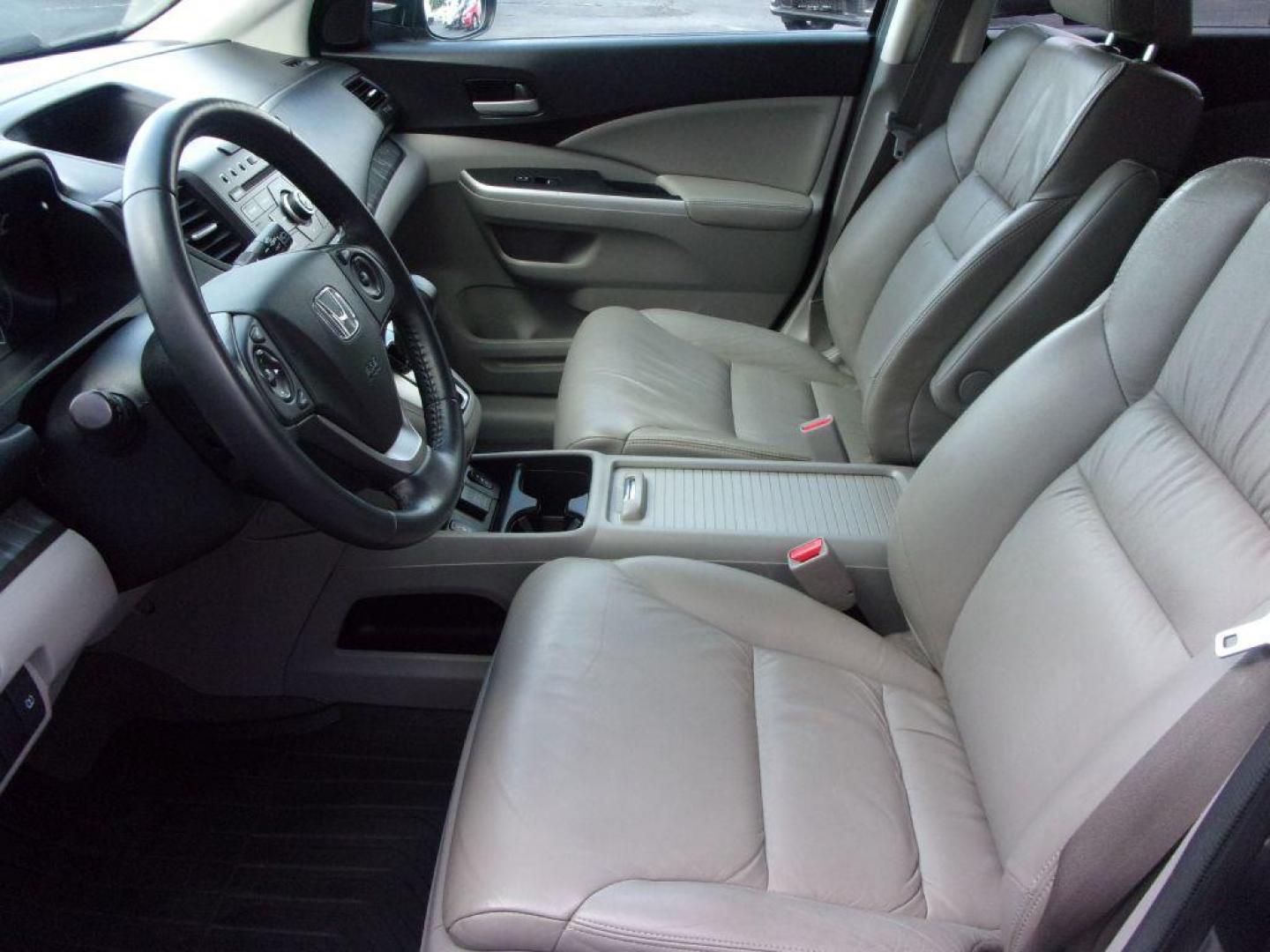 2014 GRAY HONDA CR-V EXL (2HKRM4H78EH) with an 2.4L engine, Automatic transmission, located at 501 E. Columbia St., Springfield, OH, 45503, (800) 262-7122, 39.925262, -83.801796 - Photo#8
