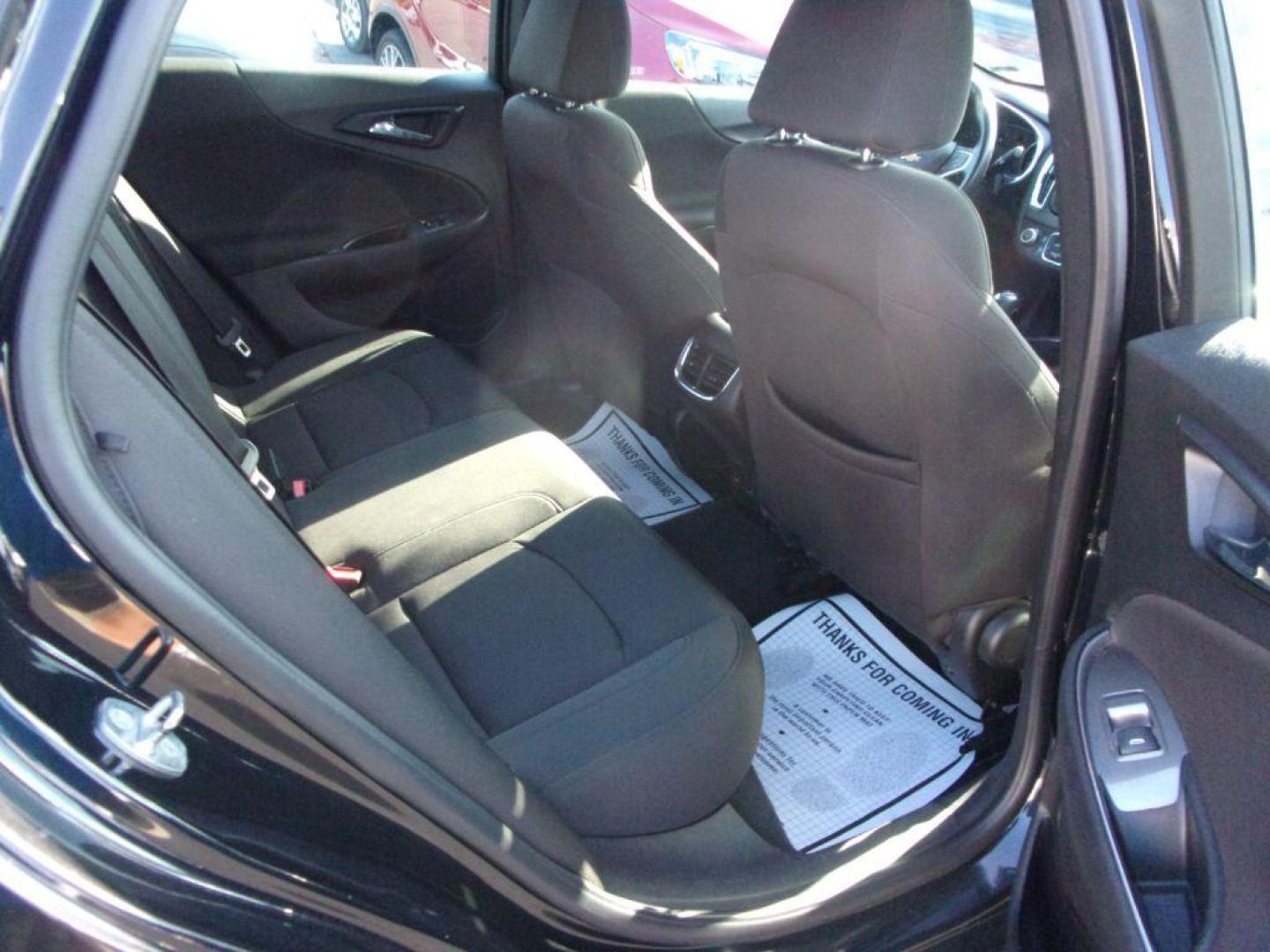 2018 BLACK CHEVROLET MALIBU LT (1G1ZD5ST1JF) with an 1.5L engine, Automatic transmission, located at 501 E. Columbia St., Springfield, OH, 45503, (800) 262-7122, 39.925262, -83.801796 - Photo#13