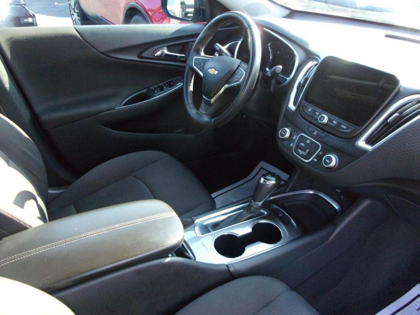 2018 BLACK CHEVROLET MALIBU LT (1G1ZD5ST1JF) with an 1.5L engine, Automatic transmission, located at 501 E. Columbia St., Springfield, OH, 45503, (800) 262-7122, 39.925262, -83.801796 - Photo#16