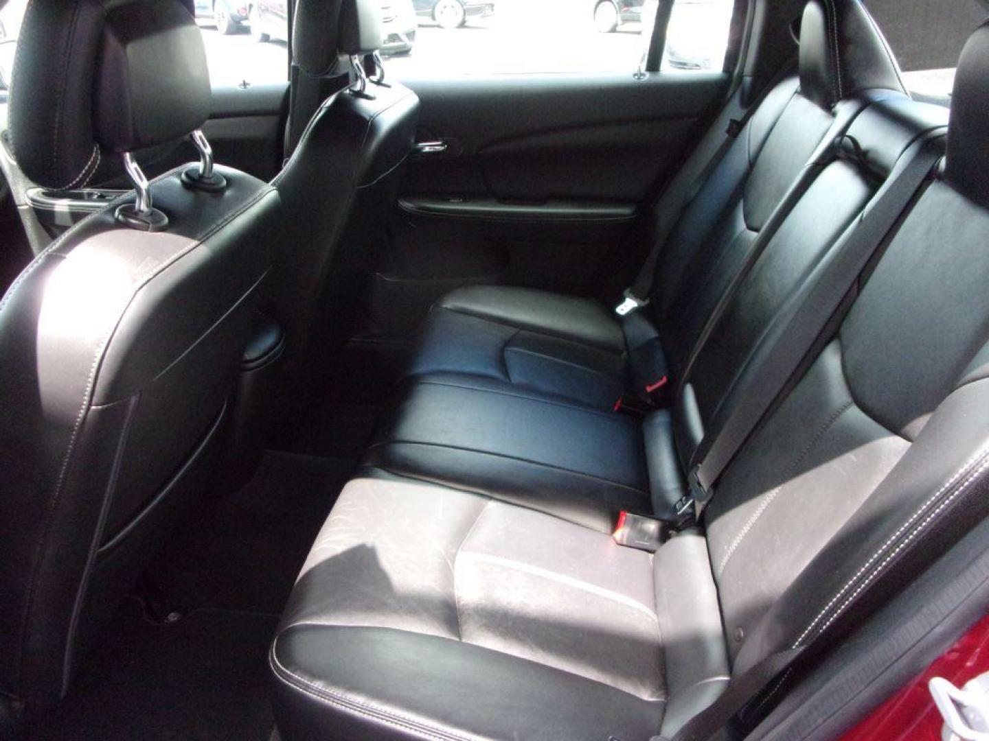 2012 RED CHRYSLER 200 LIMITED (1C3CCBCG1CN) with an 3.6L engine, Automatic transmission, located at 501 E. Columbia St., Springfield, OH, 45503, (800) 262-7122, 39.925262, -83.801796 - Photo#13