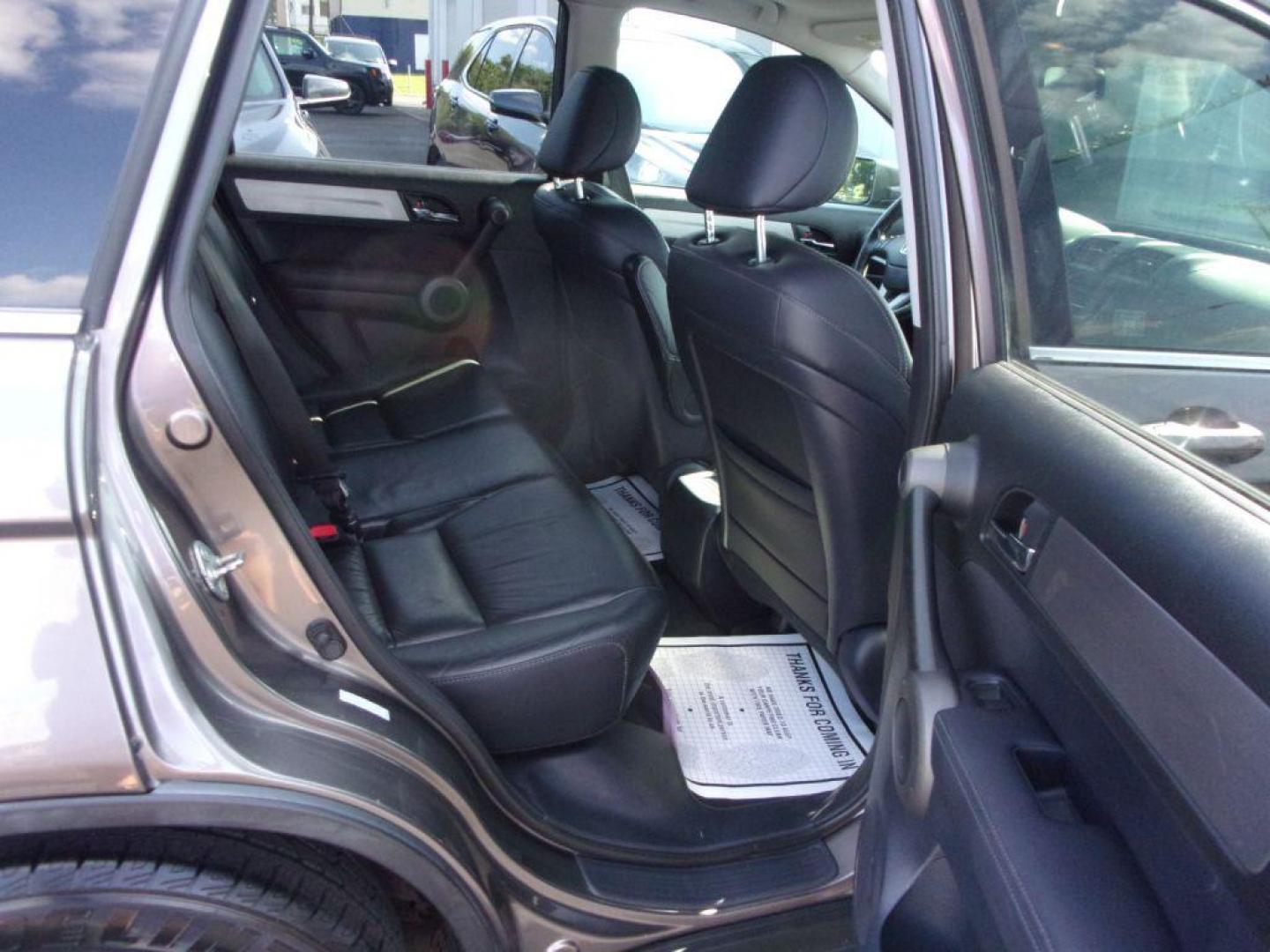 2010 GRAY HONDA CR-V EXL (5J6RE4H7XAL) with an 2.4L engine, Automatic transmission, located at 501 E. Columbia St., Springfield, OH, 45503, (800) 262-7122, 39.925262, -83.801796 - *** New Tires *** EX-L *** Moonroof *** Leather Seating *** AWD *** Serviced and Detailed *** Jay North Auto has offered hand picked vehicles since 1965! Our customer's enjoy a NO pressure buying experience with a small town feel. All of our vehicles get fully inspected and detailed. We are a p - Photo#13