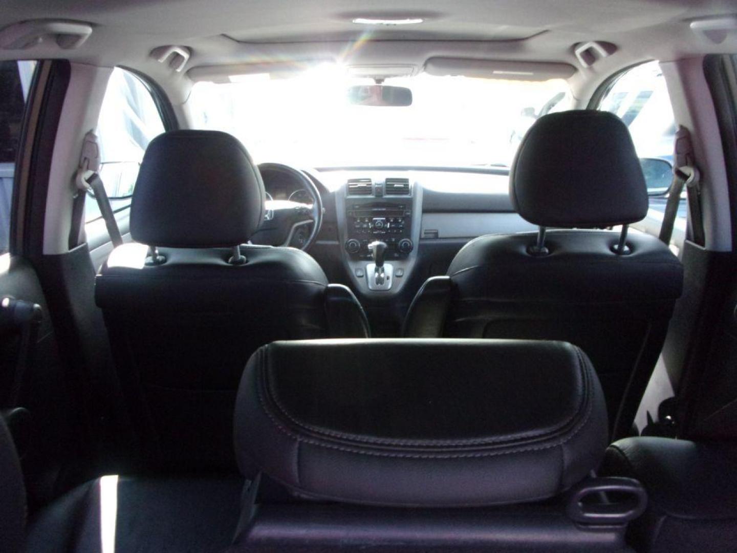 2010 GRAY HONDA CR-V EXL (5J6RE4H7XAL) with an 2.4L engine, Automatic transmission, located at 501 E. Columbia St., Springfield, OH, 45503, (800) 262-7122, 39.925262, -83.801796 - *** New Tires *** EX-L *** Moonroof *** Leather Seating *** AWD *** Serviced and Detailed *** Jay North Auto has offered hand picked vehicles since 1965! Our customer's enjoy a NO pressure buying experience with a small town feel. All of our vehicles get fully inspected and detailed. We are a p - Photo#7