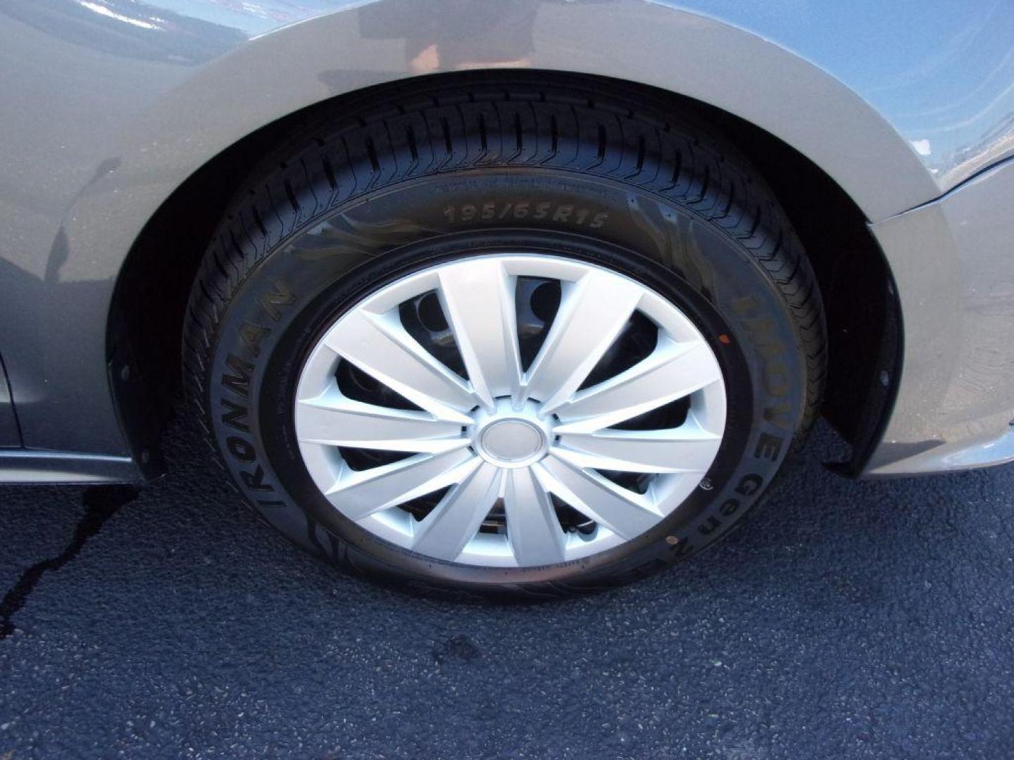 2015 GRAY VOLKSWAGEN JETTA S (3VW2K7AJ3FM) with an 2L engine, Automatic transmission, located at 501 E. Columbia St., Springfield, OH, 45503, (800) 262-7122, 39.925262, -83.801796 - Photo#20