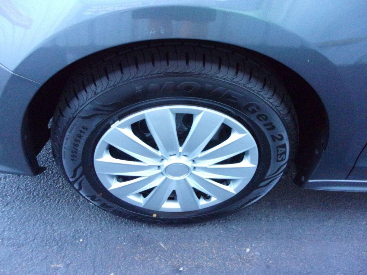 2015 GRAY VOLKSWAGEN JETTA S (3VW2K7AJ3FM) with an 2L engine, Automatic transmission, located at 501 E. Columbia St., Springfield, OH, 45503, (800) 262-7122, 39.925262, -83.801796 - Photo#21