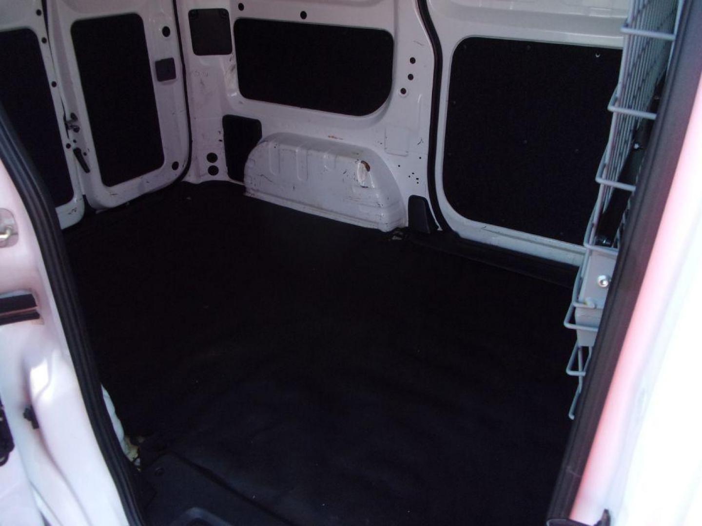 2018 WHITE CHEVROLET CITY EXPRESS LT (3N63M0ZN1JK) with an 2.0L engine, Automatic transmission, located at 501 E. Columbia St., Springfield, OH, 45503, (800) 262-7122, 39.925262, -83.801796 - Photo#13