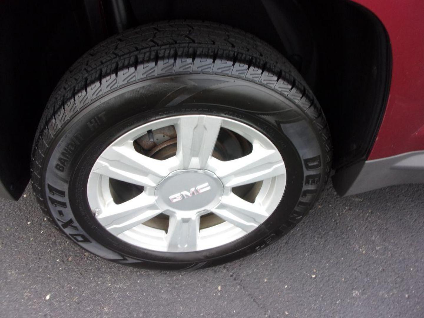 2016 RED GMC TERRAIN SLE (2GKALMEK5G6) with an 2.4L engine, Automatic transmission, located at 501 E. Columbia St., Springfield, OH, 45503, (800) 262-7122, 39.925262, -83.801796 - ***SLE***New Tires***Back-up Camera***Serviced and Detailed*** Jay North Auto has offered hand picked vehicles since 1965! Our customer's enjoy a NO pressure buying experience with a small town feel. All of our vehicles get fully inspected and detailed. We are a preferred dealer for many local c - Photo#19