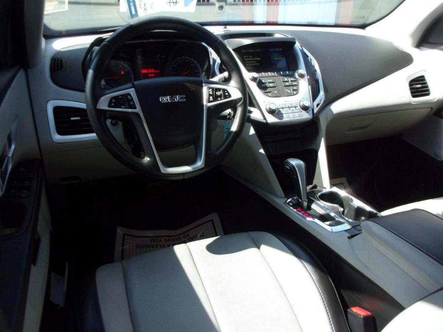 2015 SILVER GMC TERRAIN SLT (2GKALTEK8F6) with an 2.4L engine, Automatic transmission, located at 501 E. Columbia St., Springfield, OH, 45503, (800) 262-7122, 39.925262, -83.801796 - *** Heated Leather Seating *** Moonroof *** Back Up Camera *** Pioneer Audio *** Clean CarFax x/ 24 Service Records *** SLT *** Serviced and Detailed *** FWD *** Remote Start *** Power Rear Gate *** Jay North Auto has offered hand picked vehicles since 1965! Our customer's enjoy a NO pressure bu - Photo#9