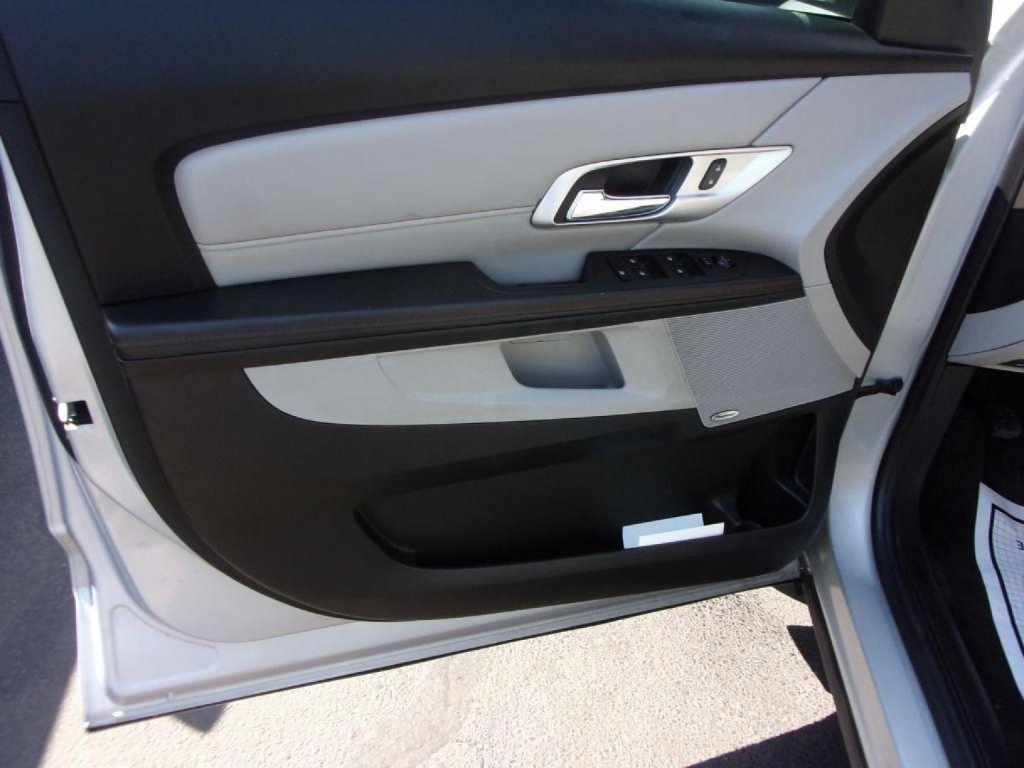 2015 SILVER GMC TERRAIN SLT (2GKALTEK8F6) with an 2.4L engine, Automatic transmission, located at 501 E. Columbia St., Springfield, OH, 45503, (800) 262-7122, 39.925262, -83.801796 - *** Heated Leather Seating *** Moonroof *** Back Up Camera *** Pioneer Audio *** Clean CarFax x/ 24 Service Records *** SLT *** Serviced and Detailed *** FWD *** Remote Start *** Power Rear Gate *** Jay North Auto has offered hand picked vehicles since 1965! Our customer's enjoy a NO pressure bu - Photo#11