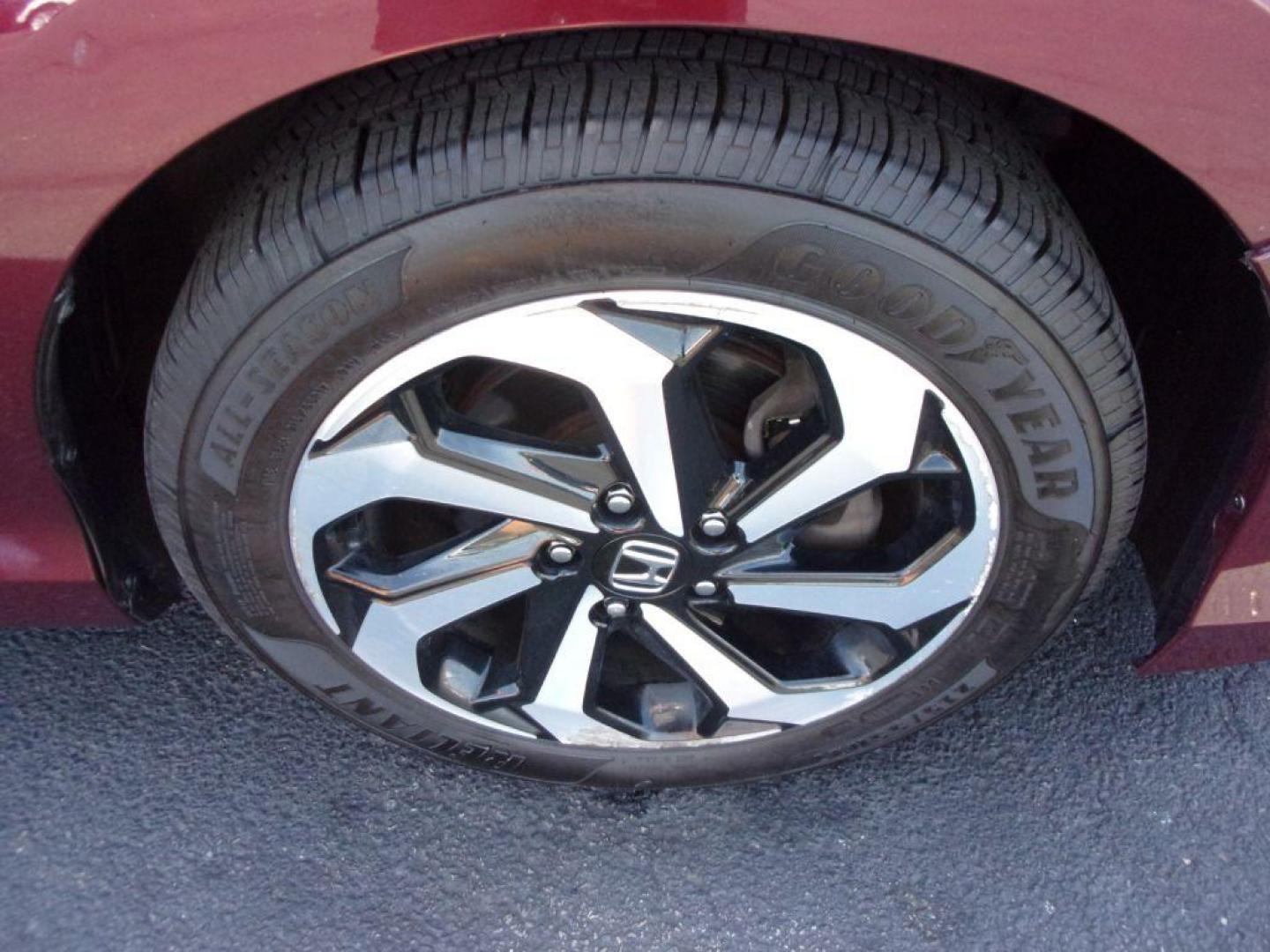 2017 RED HONDA ACCORD EXL (1HGCR3F80HA) with an 3.5L engine, Automatic transmission, located at 501 E. Columbia St., Springfield, OH, 45503, (800) 262-7122, 39.925262, -83.801796 - Photo#22