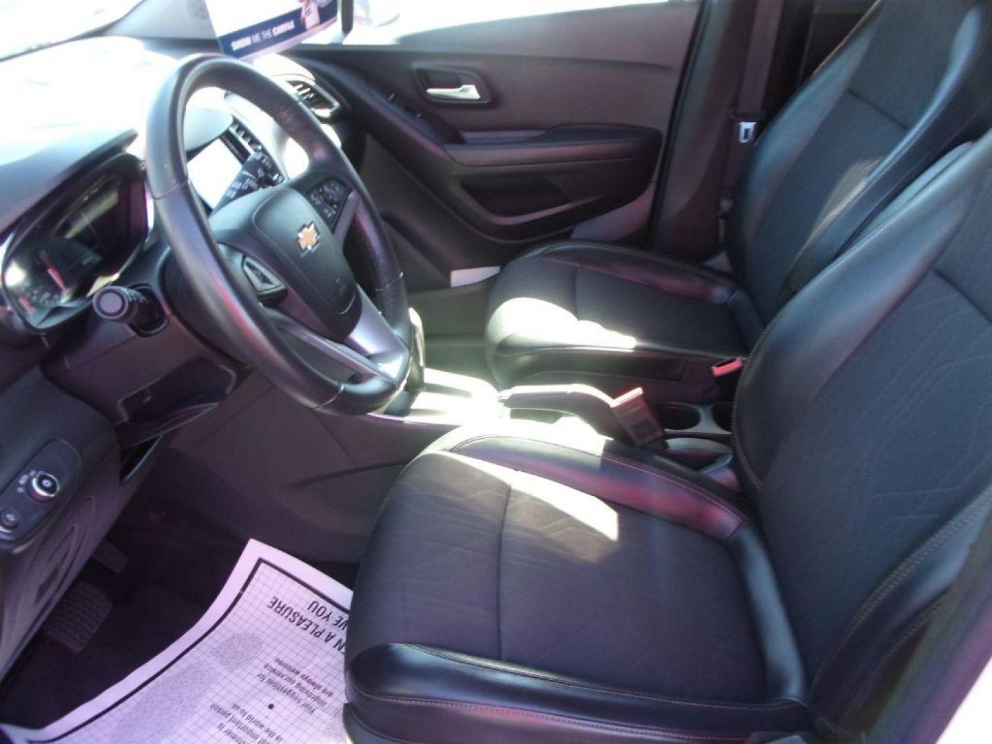 2018 WHITE CHEVROLET TRAX 1LT (KL7CJPSB6JB) with an 1.4L engine, Automatic transmission, located at 501 E. Columbia St., Springfield, OH, 45503, (800) 262-7122, 39.925262, -83.801796 - ***Clean Carfax***AWD***1.4L Turbo***LT***Serviced and Detailed*** Jay North Auto has offered hand picked vehicles since 1965! Our customer's enjoy a NO pressure buying experience with a small town feel. All of our vehicles get fully inspected and detailed. We are a preferred dealer for many loc - Photo#7
