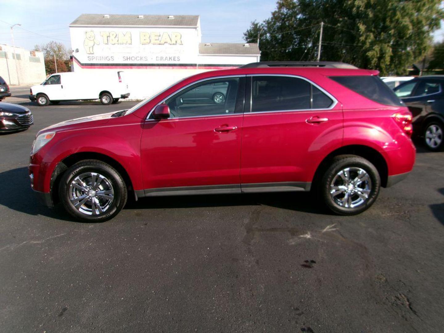 2015 RED CHEVROLET EQUINOX LT (2GNALCEK6F6) with an 2.4L engine, Automatic transmission, located at 501 E. Columbia St., Springfield, OH, 45503, (800) 262-7122, 39.925262, -83.801796 - *** New Tires *** Serviced and Detailed *** Updated Timing *** LT *** Remote Start *** Power Rear Gate *** Back Up Camera *** Jay North Auto has offered hand picked vehicles since 1965! Our customer's enjoy a NO pressure buying experience with a small town feel. All of our vehicles get fully ins - Photo#0