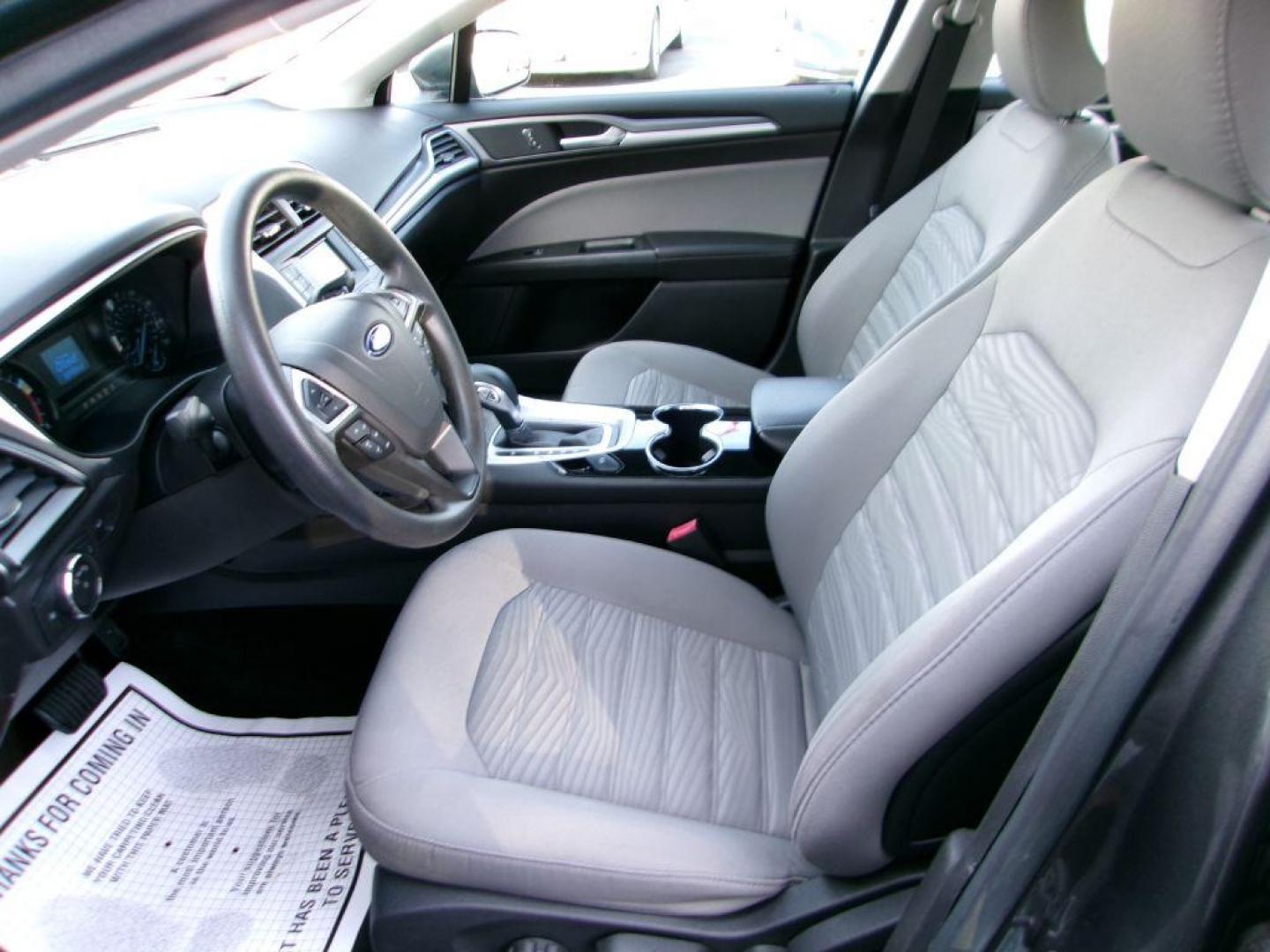 2016 GRAY FORD FUSION S (3FA6P0G75GR) with an 2.5L engine, Automatic transmission, located at 501 E. Columbia St., Springfield, OH, 45503, (800) 262-7122, 39.925262, -83.801796 - Photo#7
