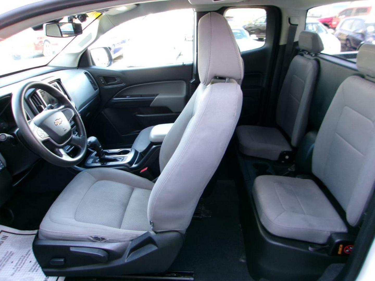 2020 WHITE CHEVROLET COLORADO EXT CAB 2WT (1GCHSBEA5L1) with an 2.5L engine, Automatic transmission, located at 501 E. Columbia St., Springfield, OH, 45503, (800) 262-7122, 39.925262, -83.801796 - ***1-Owner***Work Truck***Back-up Camera***Serviced and Detailed*** Jay North Auto has offered hand picked vehicles since 1965! Our customer's enjoy a NO pressure buying experience with a small town feel. All of our vehicles get fully inspected and detailed. We are a preferred dealer for many - Photo#10
