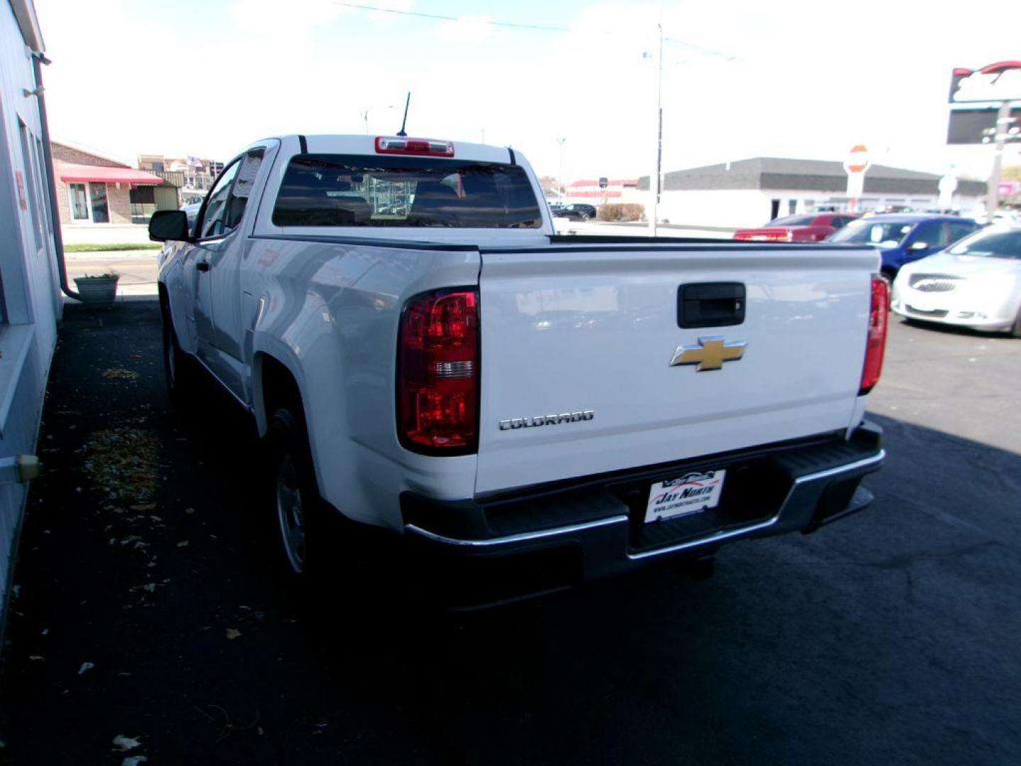 2020 WHITE CHEVROLET COLORADO EXT CAB 2WT (1GCHSBEA5L1) with an 2.5L engine, Automatic transmission, located at 501 E. Columbia St., Springfield, OH, 45503, (800) 262-7122, 39.925262, -83.801796 - ***1-Owner***Work Truck***Back-up Camera***Serviced and Detailed*** Jay North Auto has offered hand picked vehicles since 1965! Our customer's enjoy a NO pressure buying experience with a small town feel. All of our vehicles get fully inspected and detailed. We are a preferred dealer for many - Photo#5